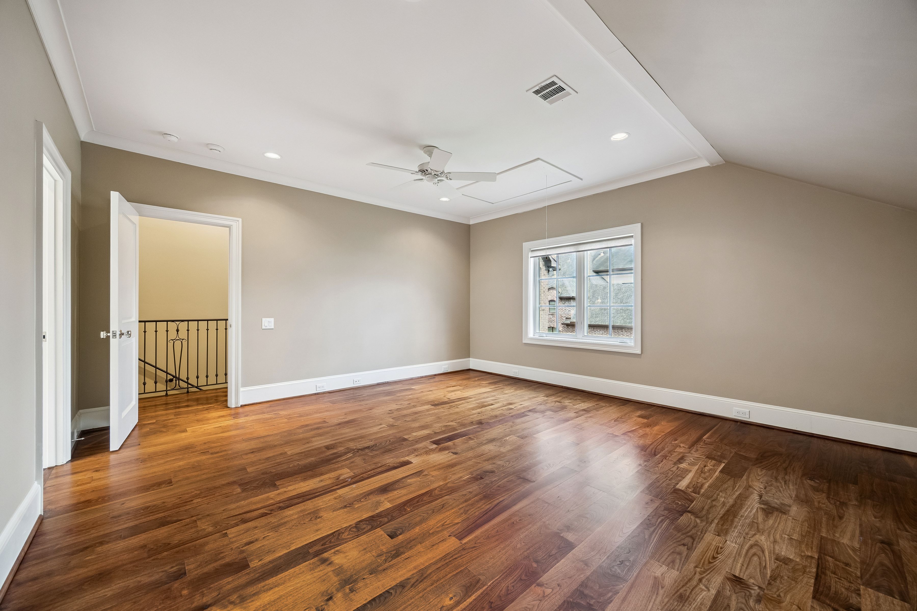 4005 Piping Rock Lane 