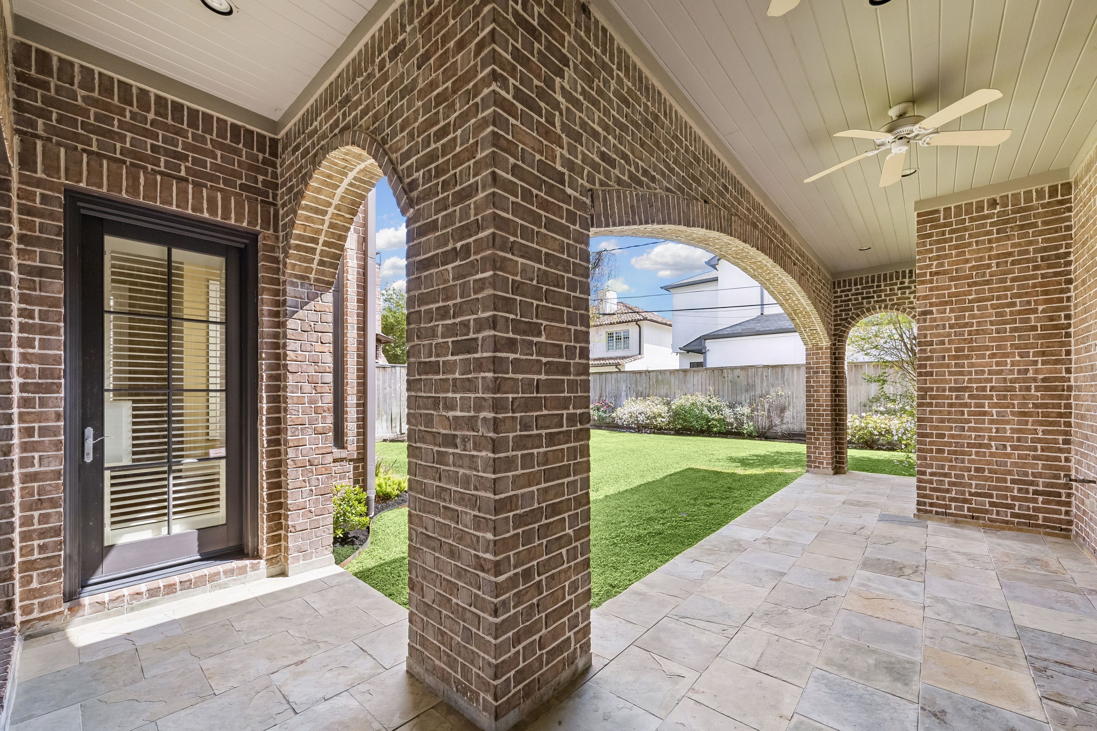 4005 Piping Rock Lane 