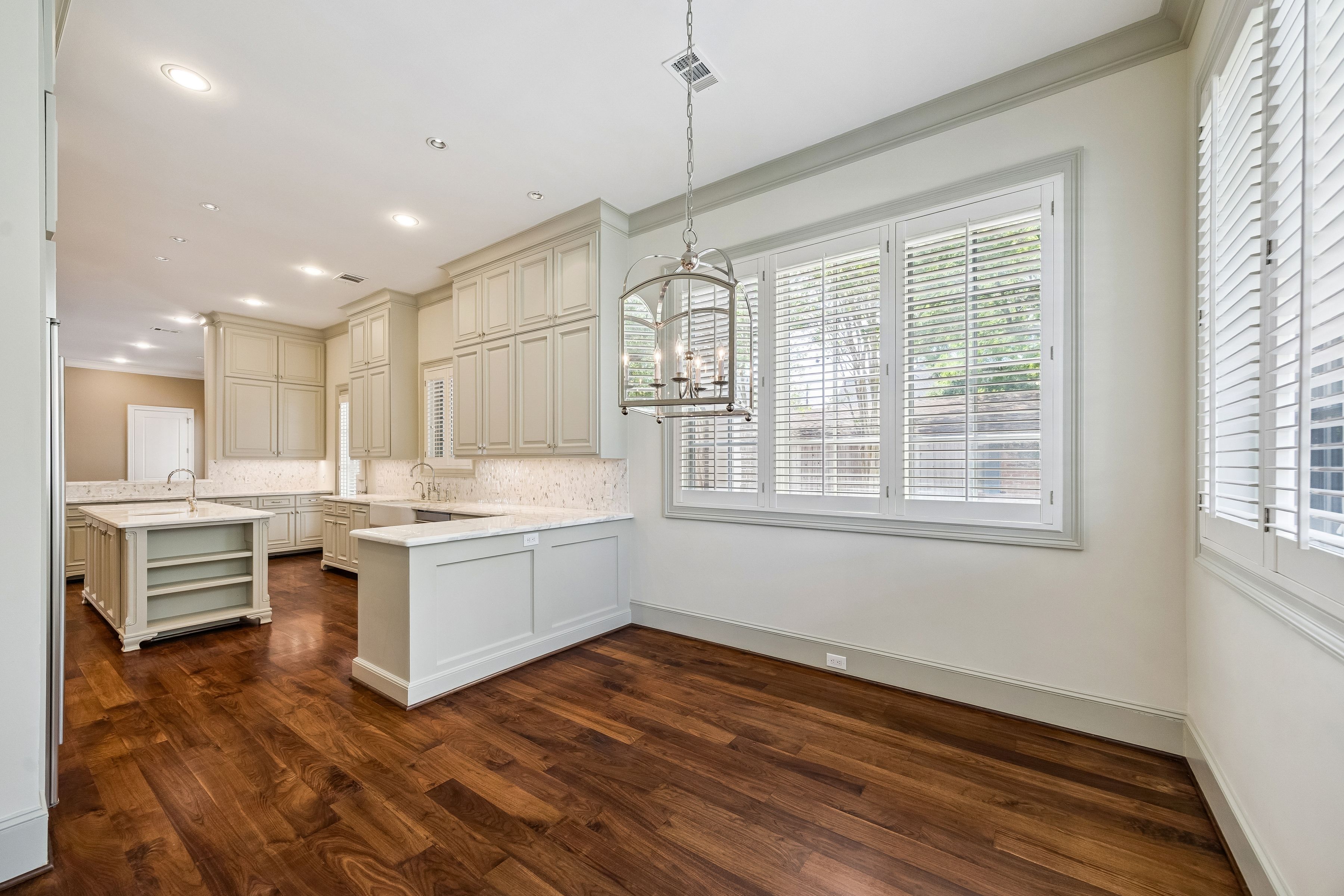 4005 Piping Rock Lane 