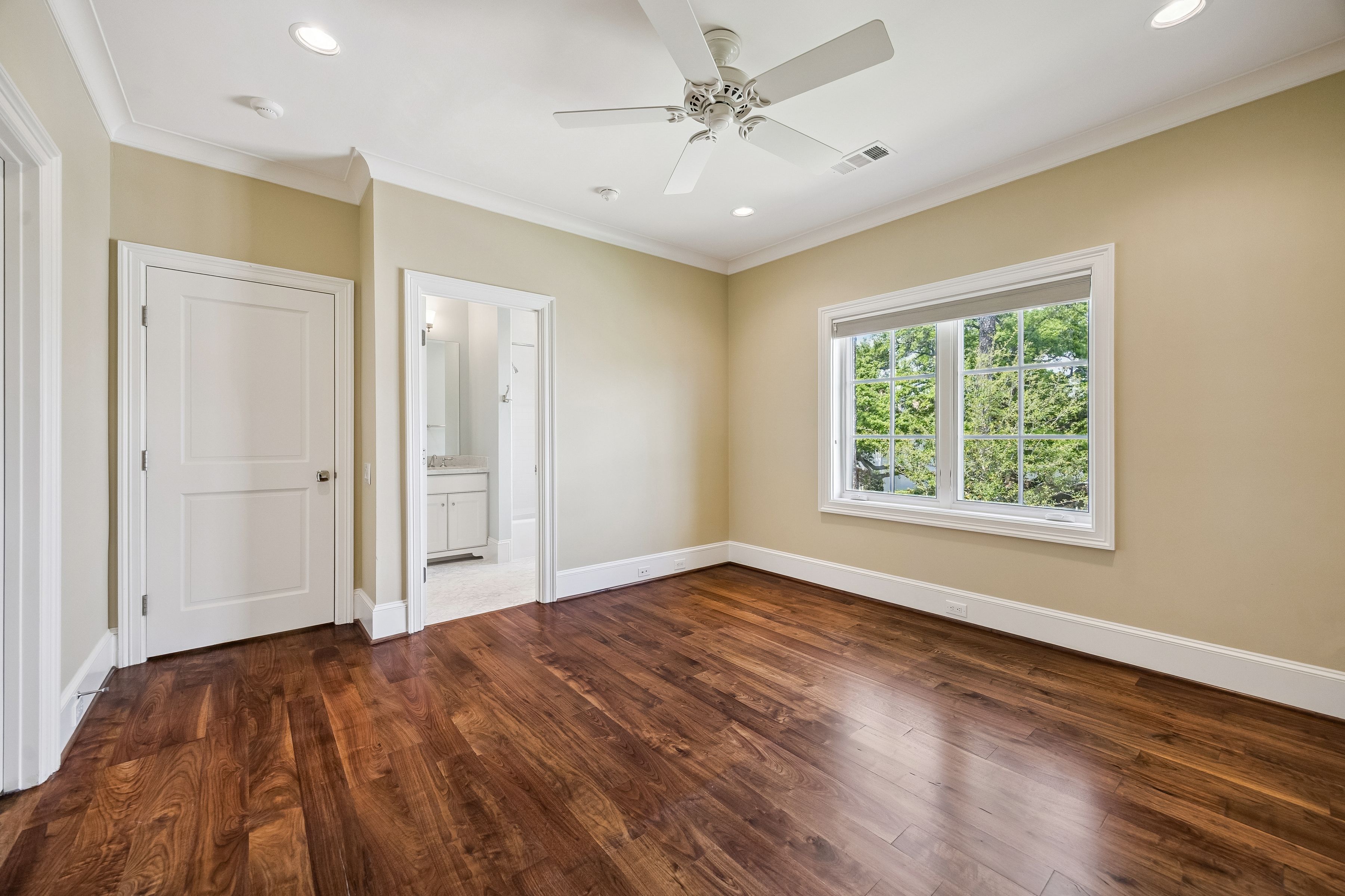 4005 Piping Rock Lane 