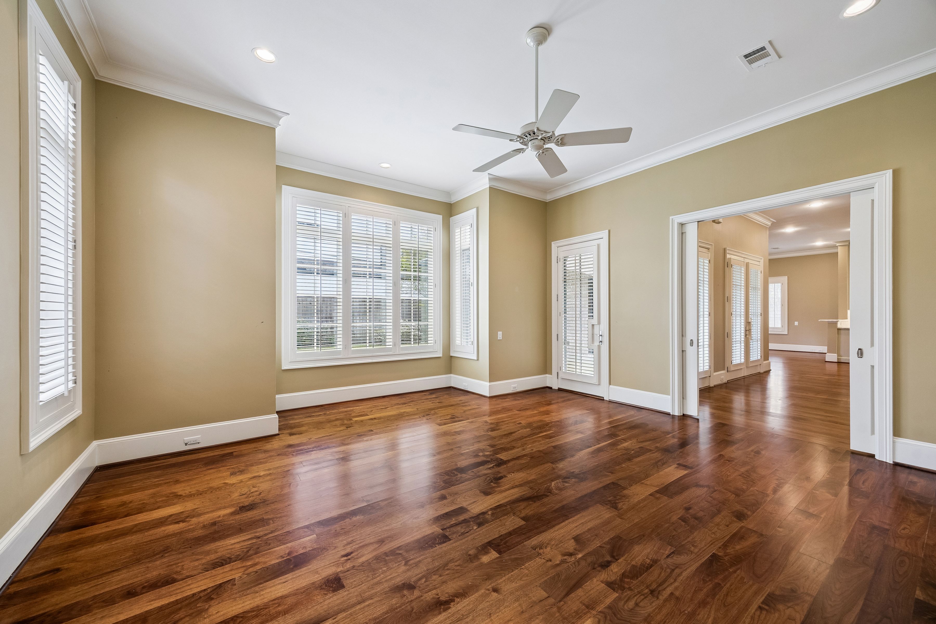 4005 Piping Rock Lane 