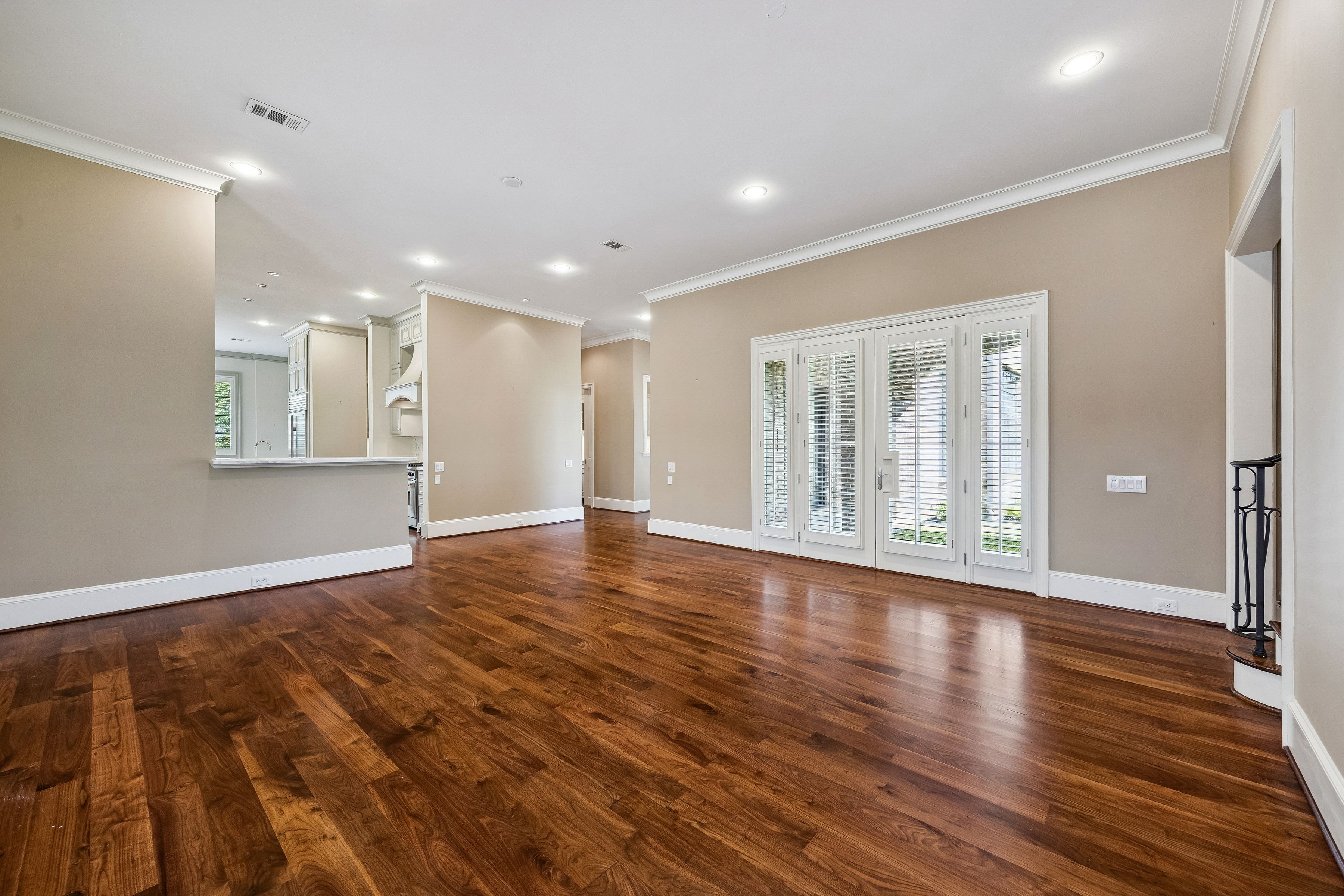 4005 Piping Rock Lane 