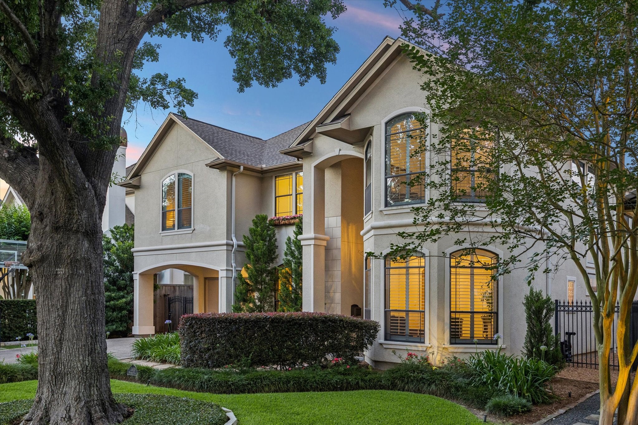 3411 Banbury Place