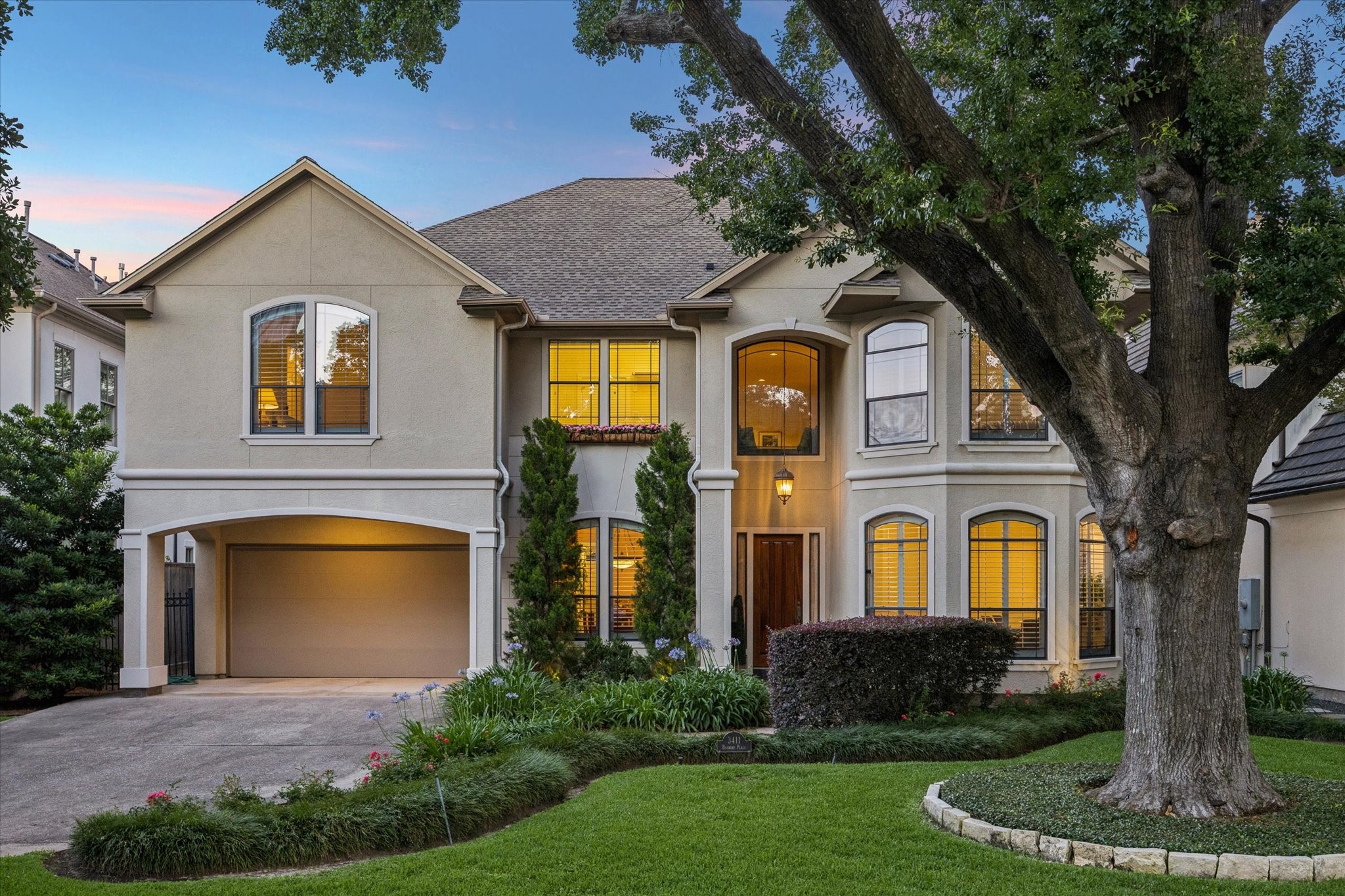 3411 Banbury Place