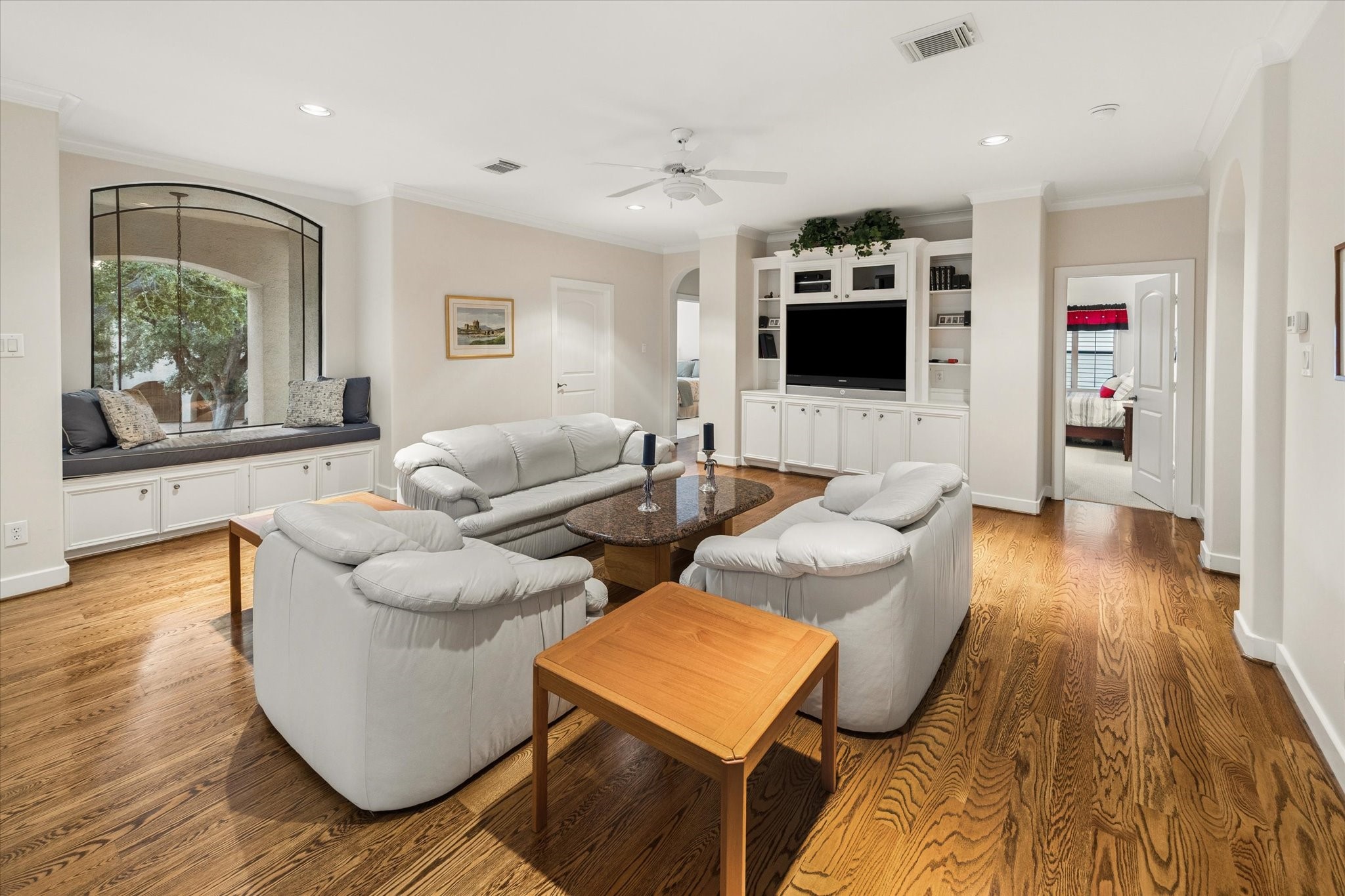3411 Banbury Place