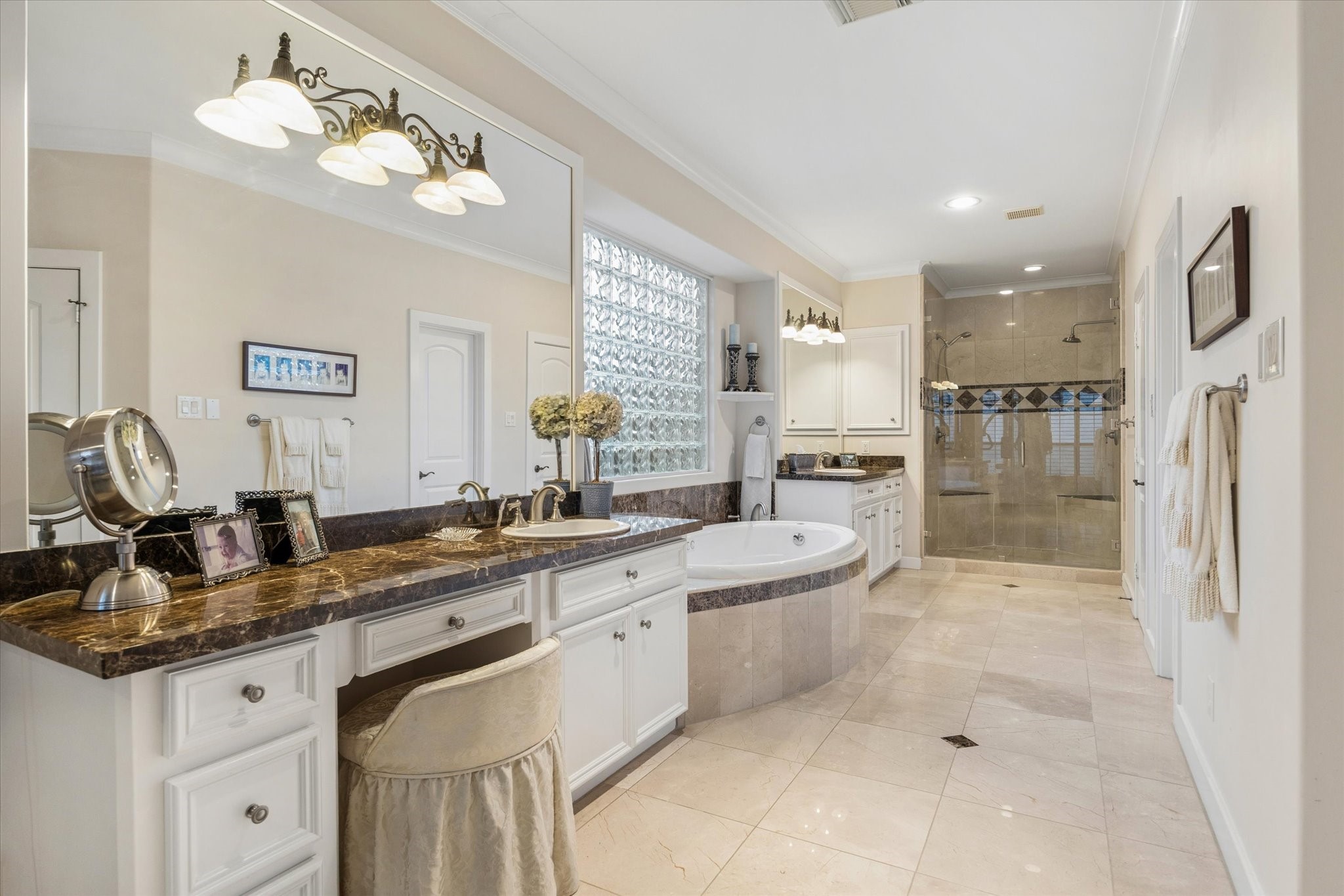 3411 Banbury Place