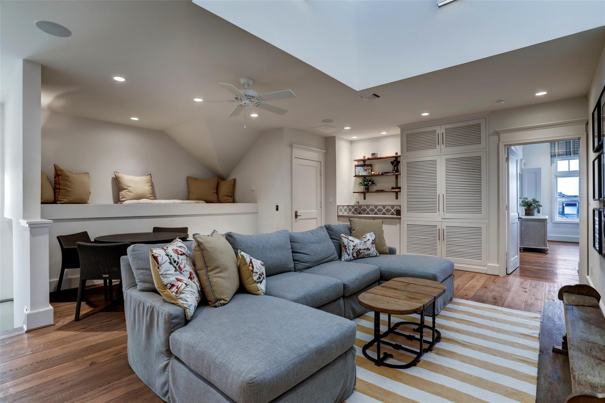 4239 Pelican Lane