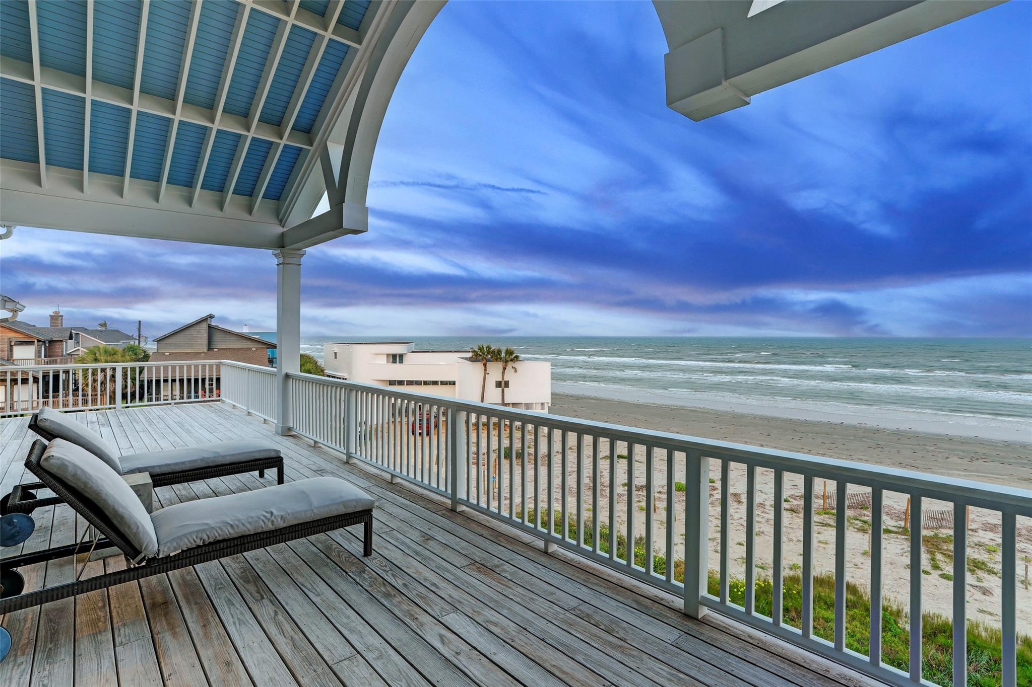 4239 Pelican Lane