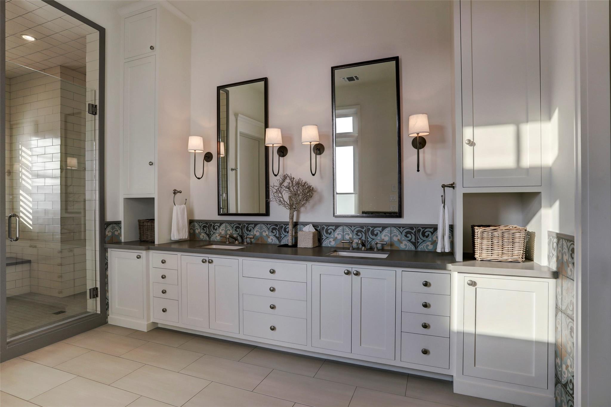 4239 Pelican Lane