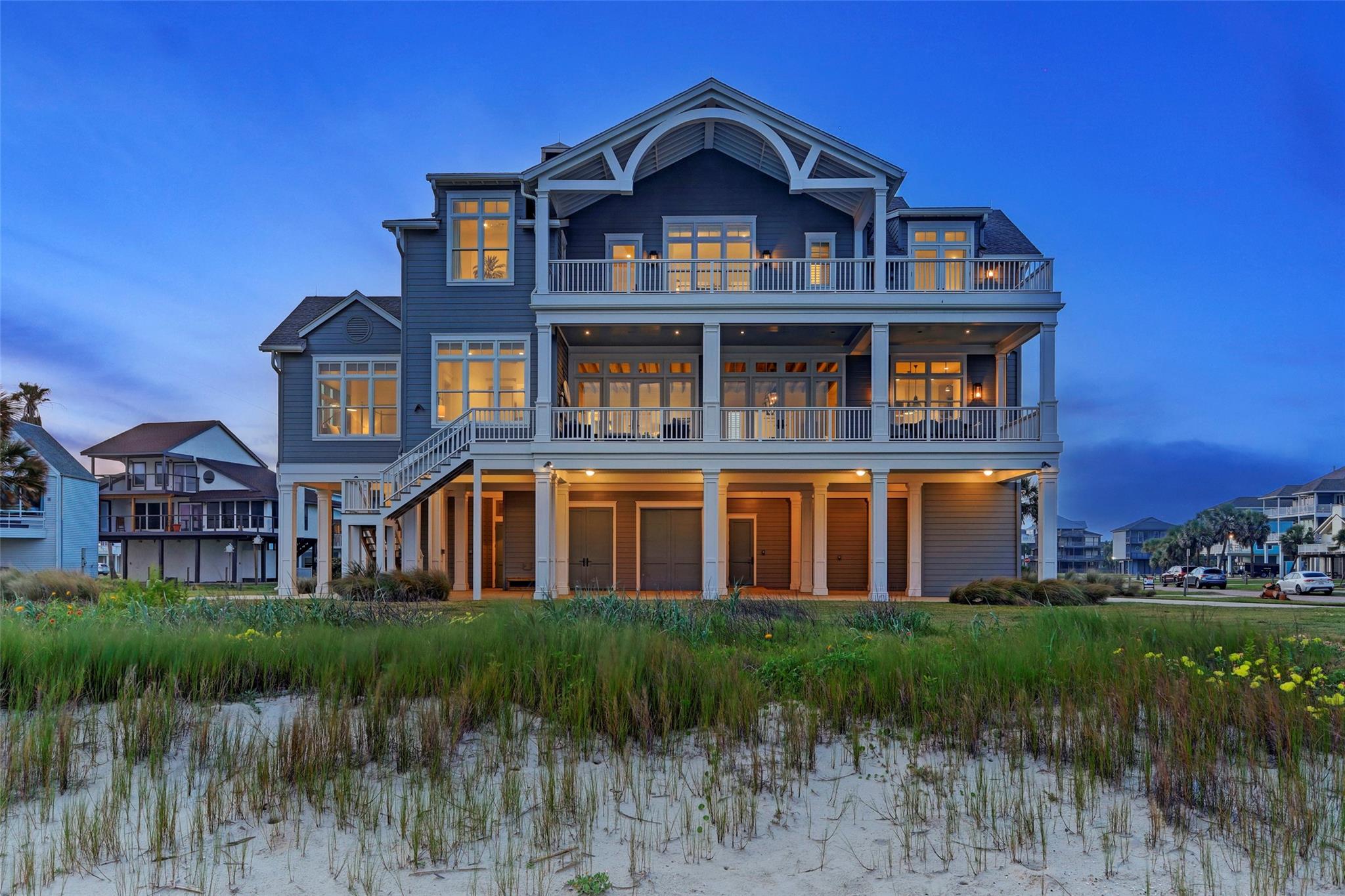 4239 Pelican Lane