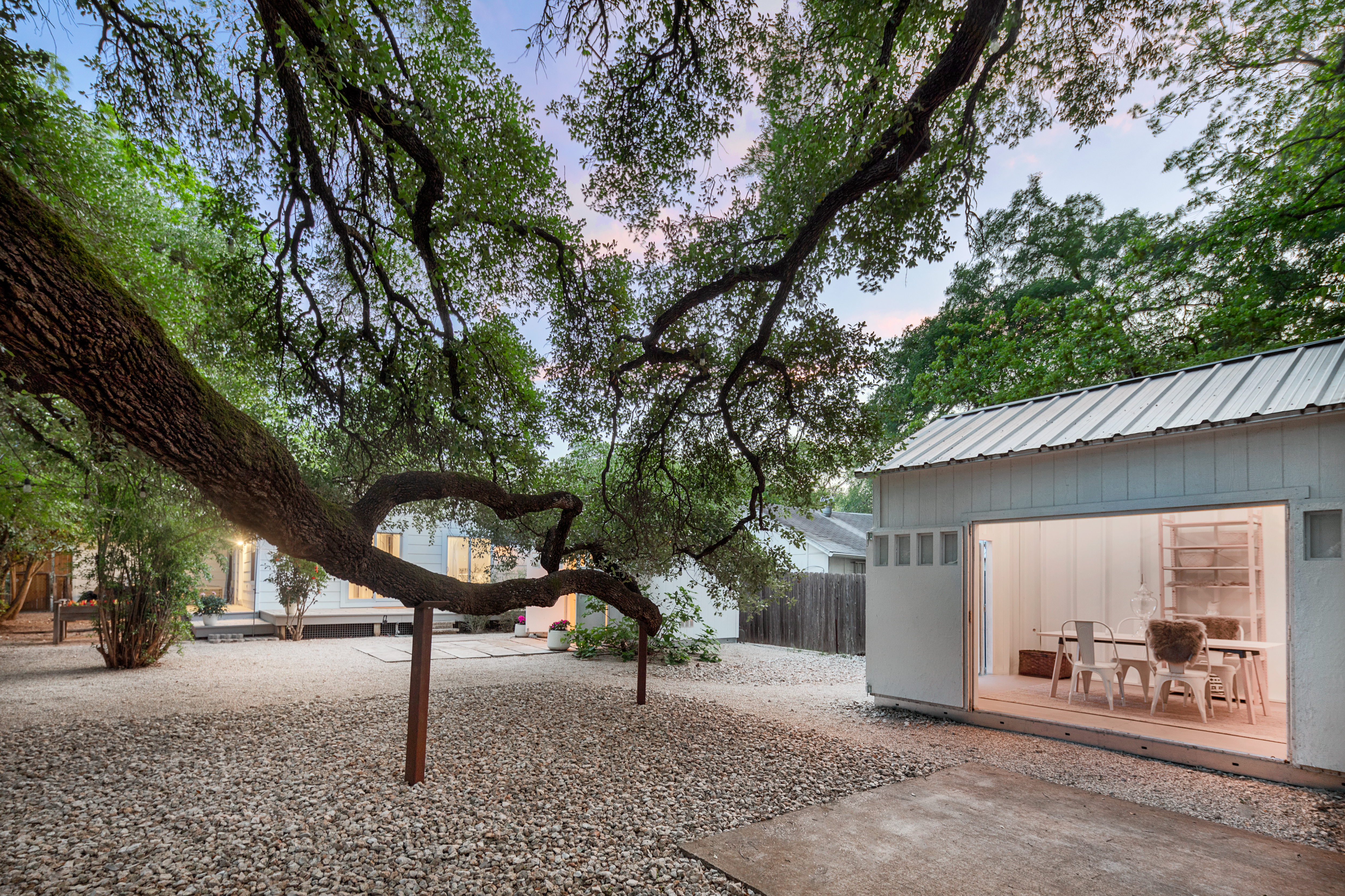 1114 Woodland Avenue
