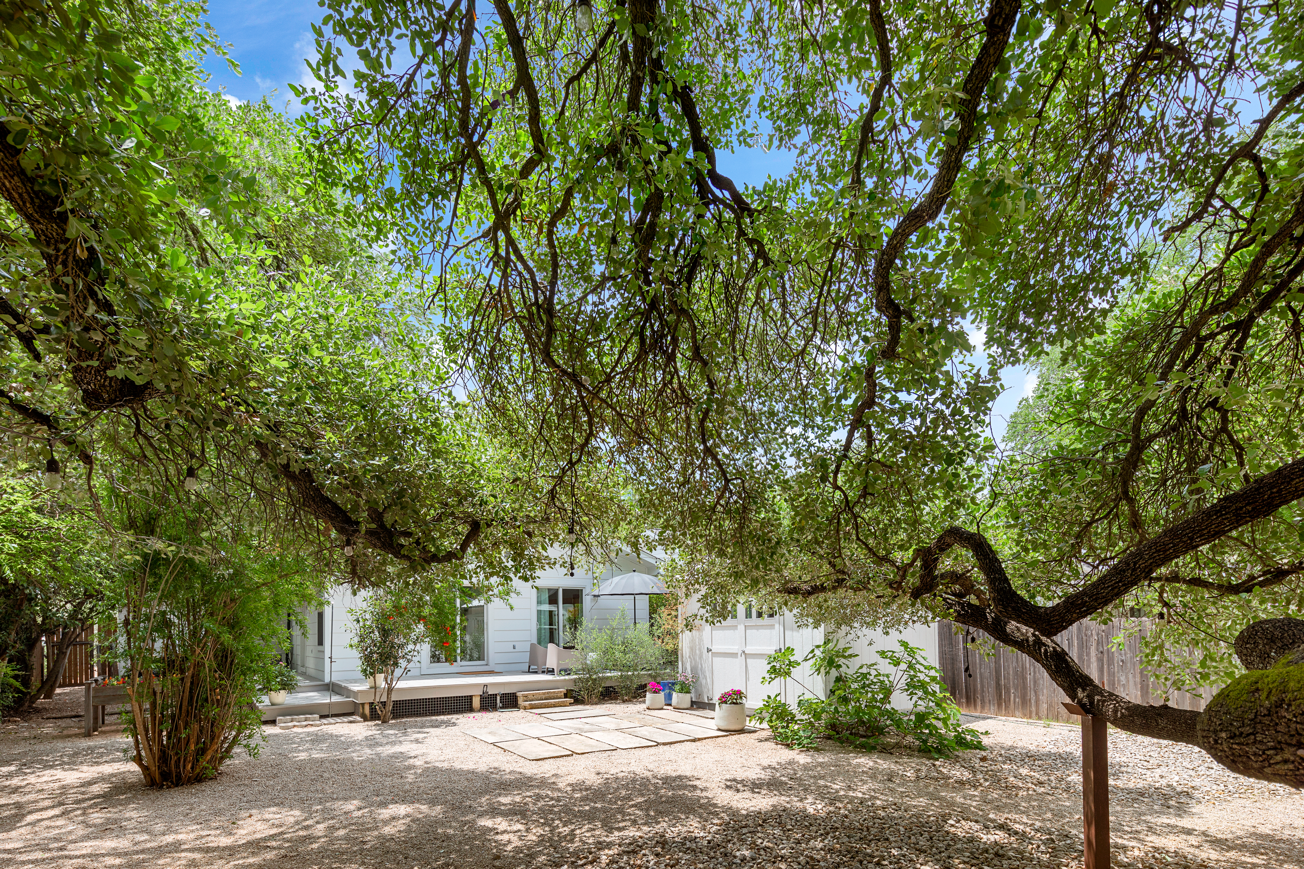 1114 Woodland Avenue