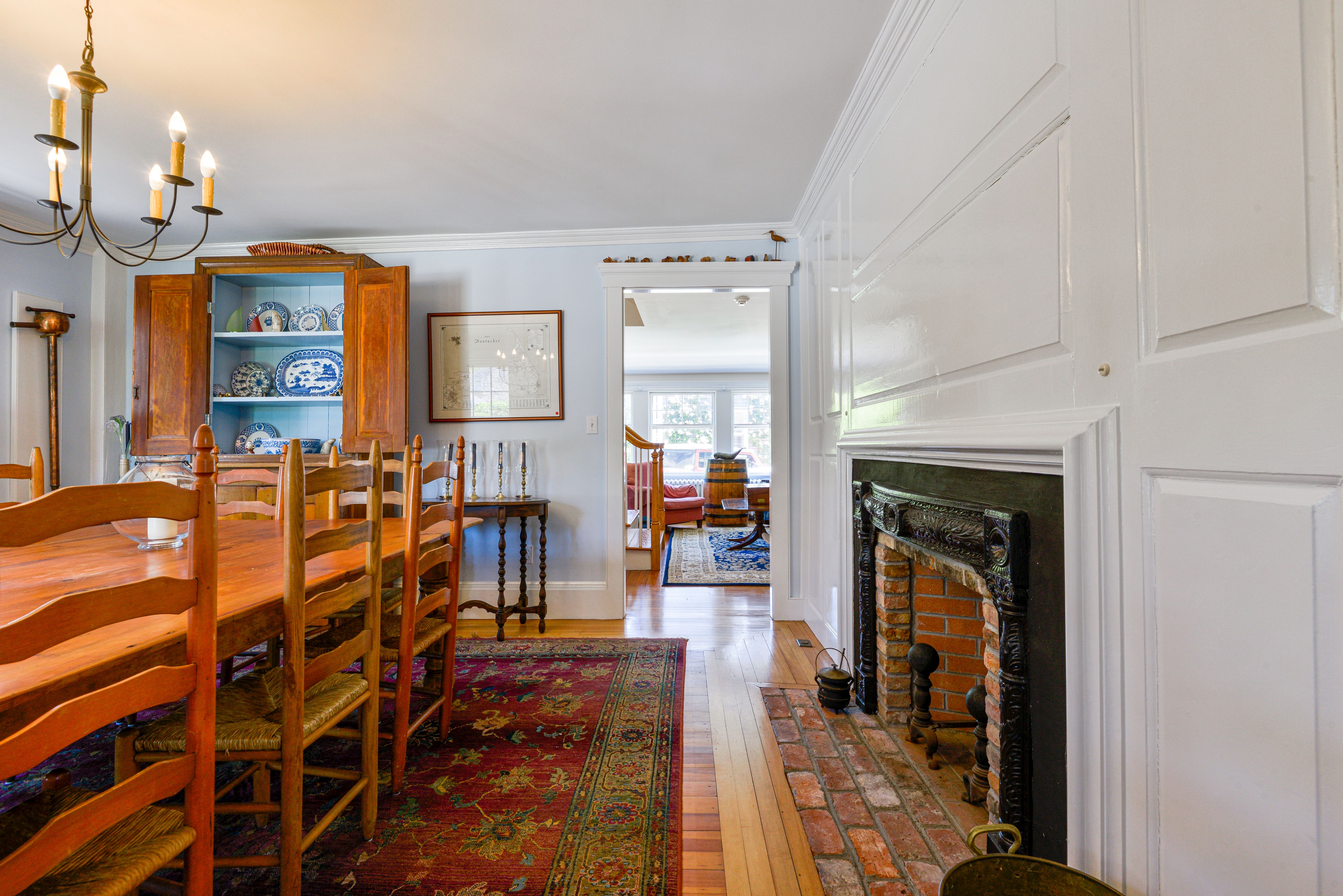 14 Hussey Street