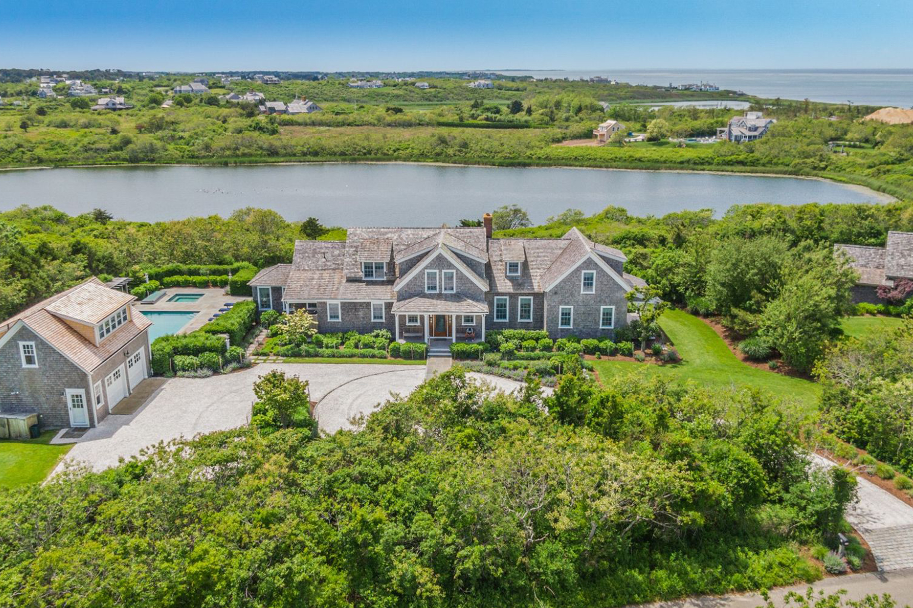 13 Washing Pond Road 
