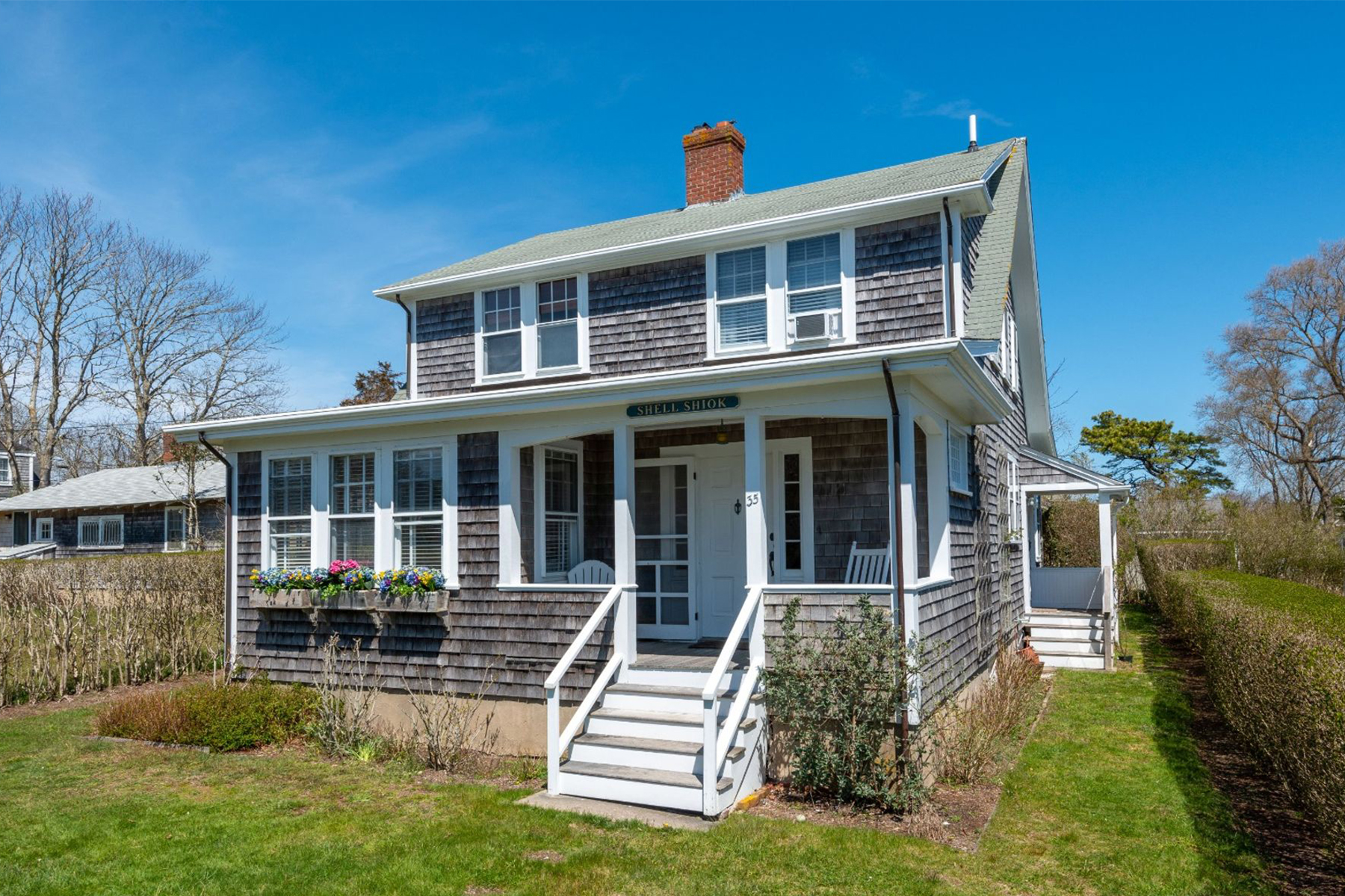 35 King Street 