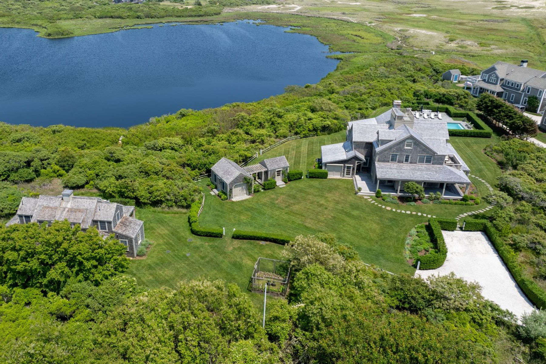 62 Wanoma Way 
