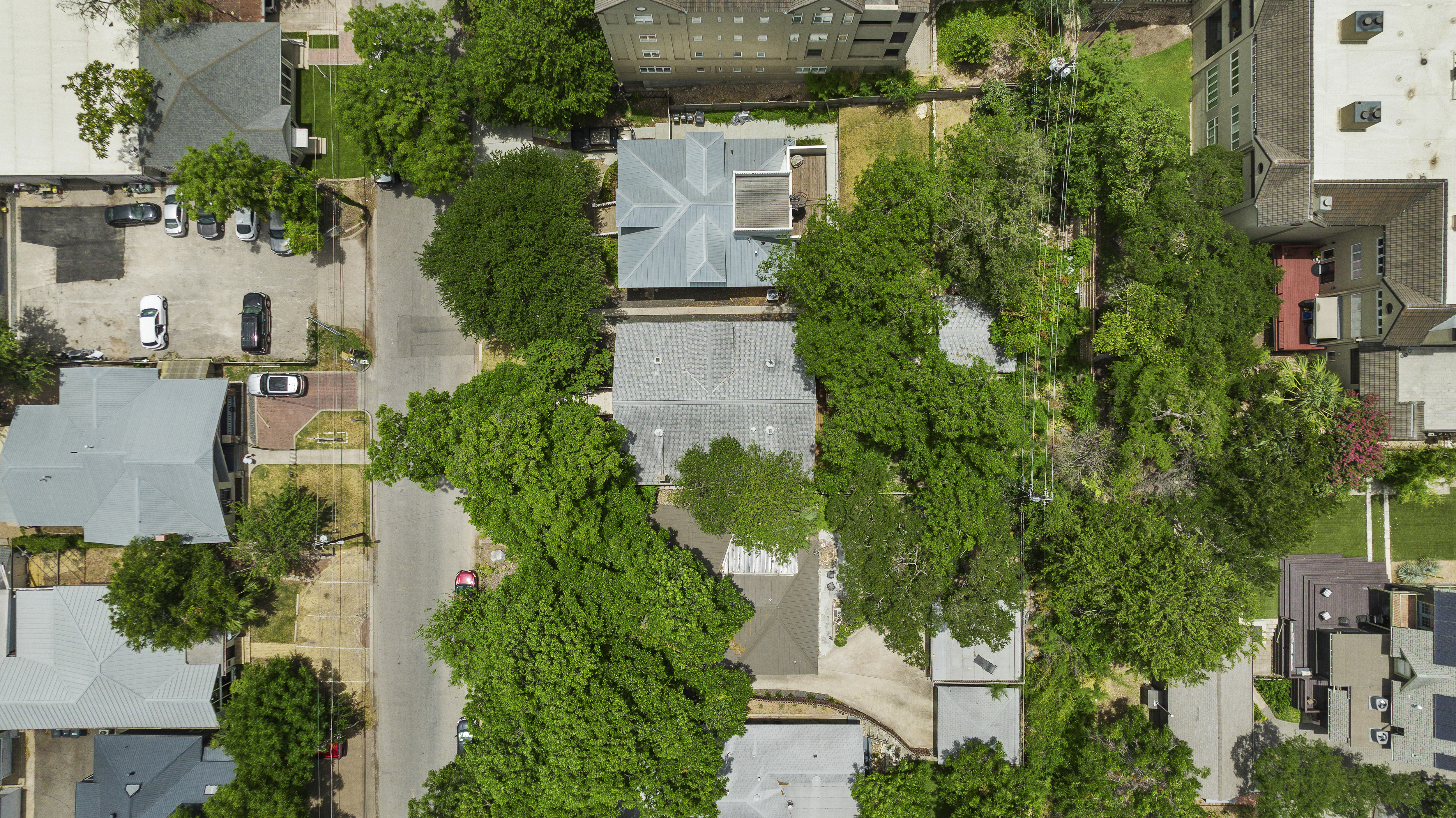 1206 Baylor Street