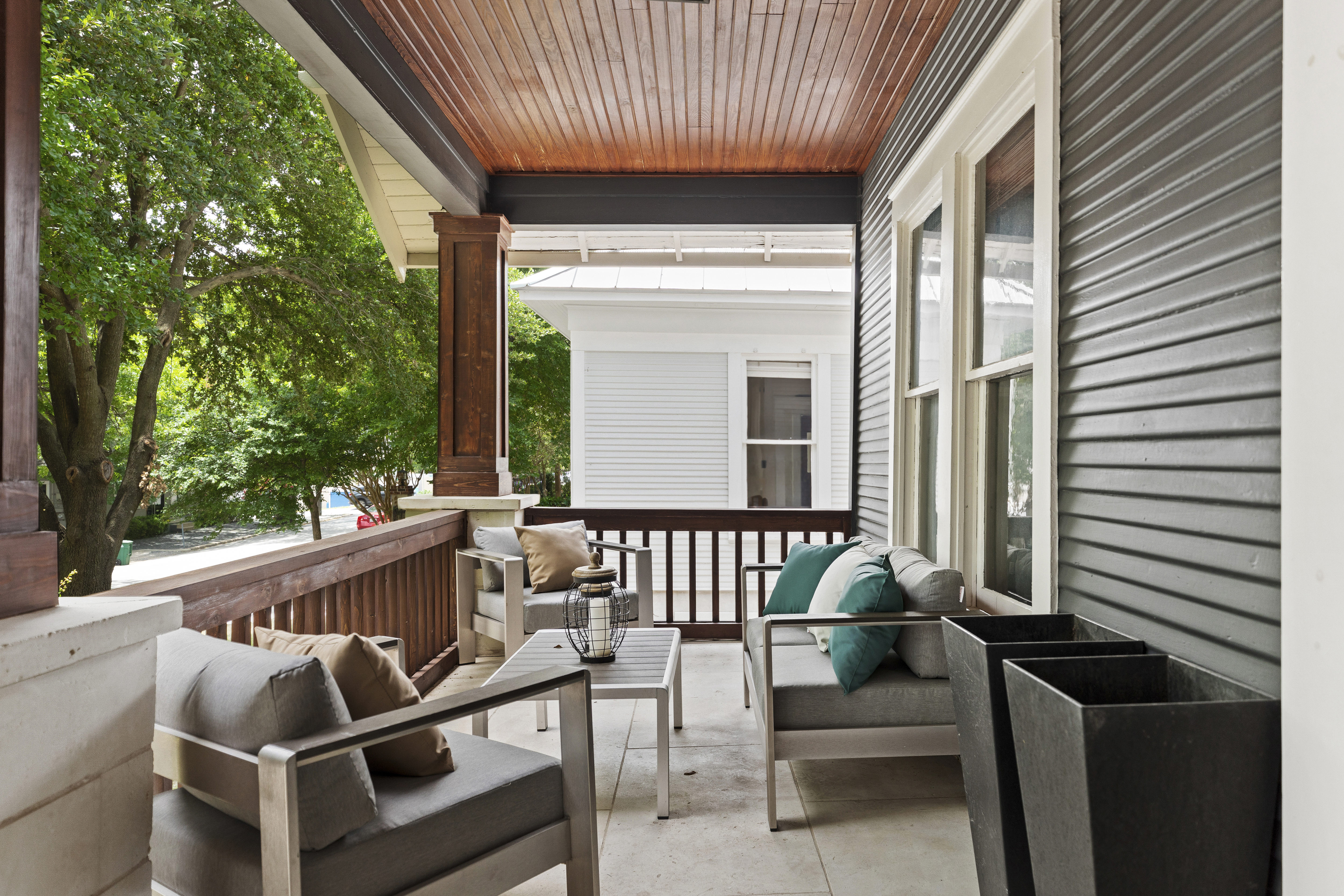 1206 Baylor Street