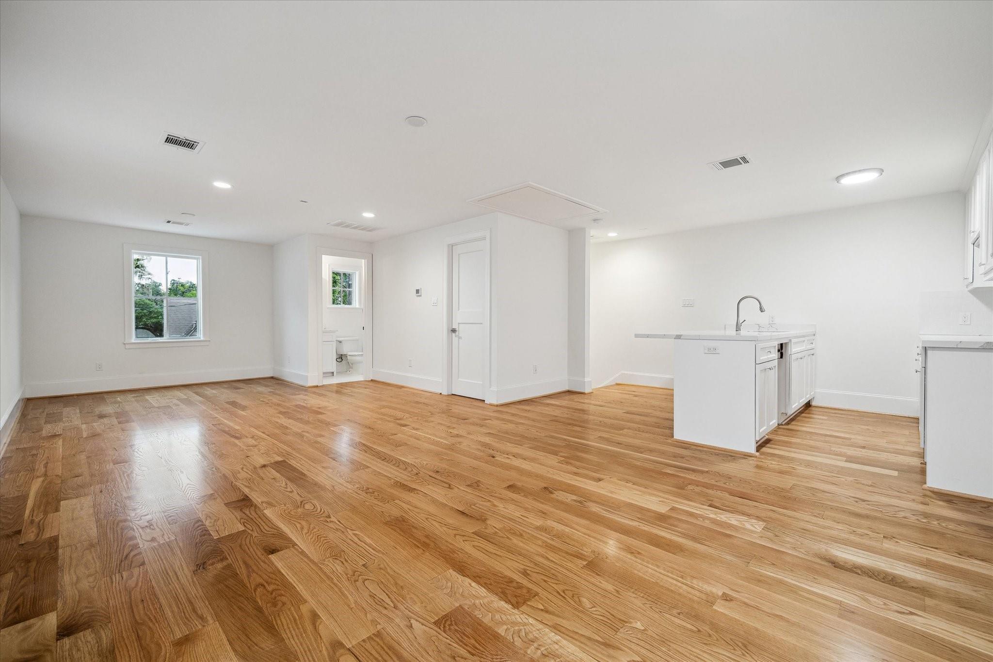 2211 Troon Road