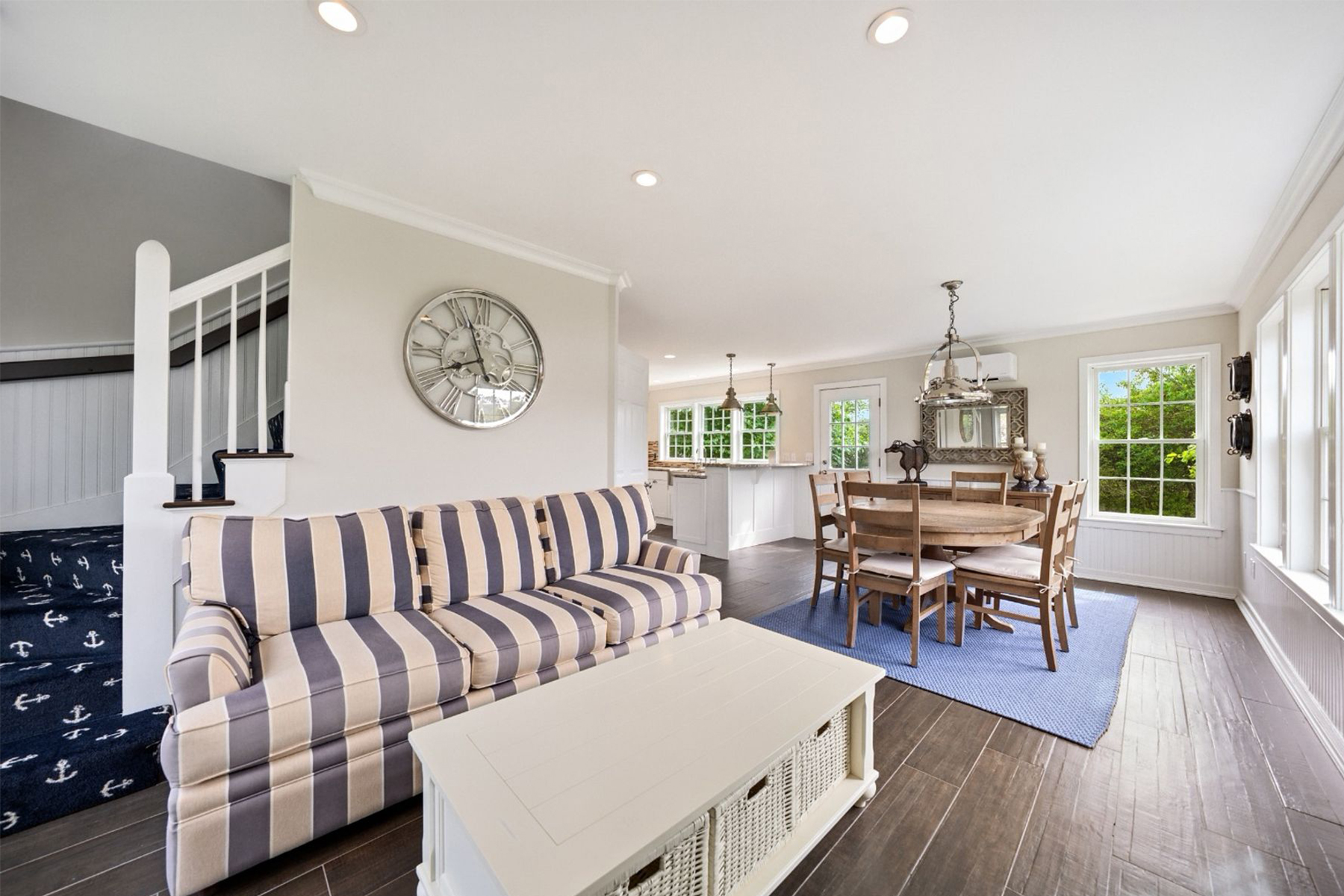 24 Flintlock Road 