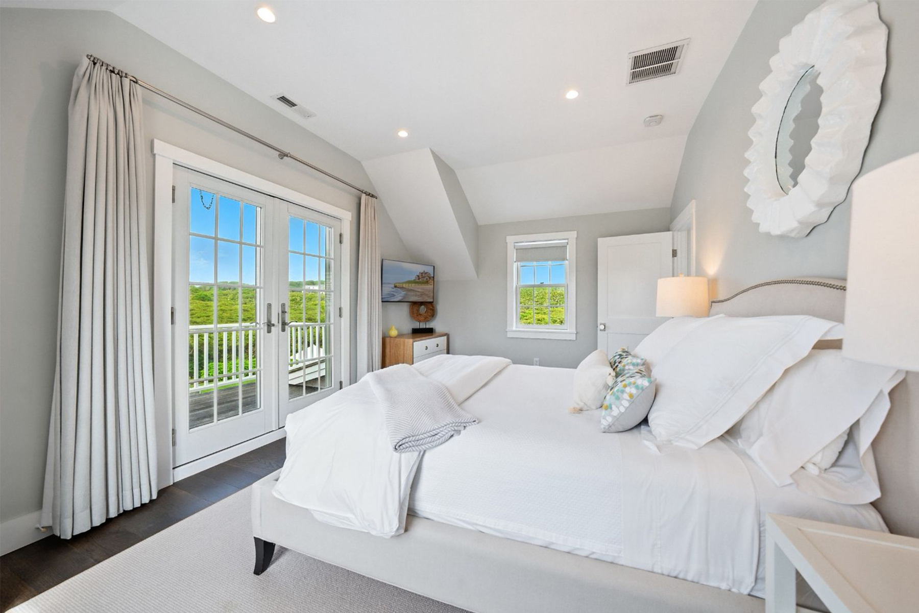 24 Flintlock Road 