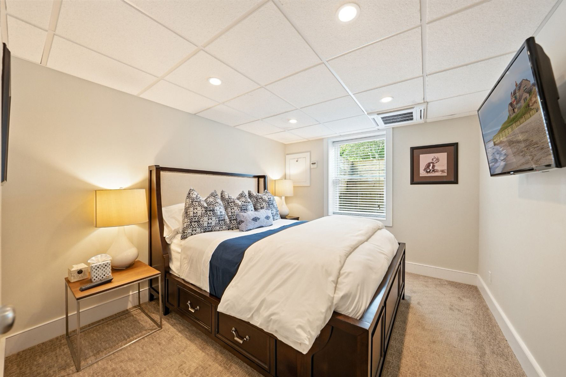 24 Flintlock Road 