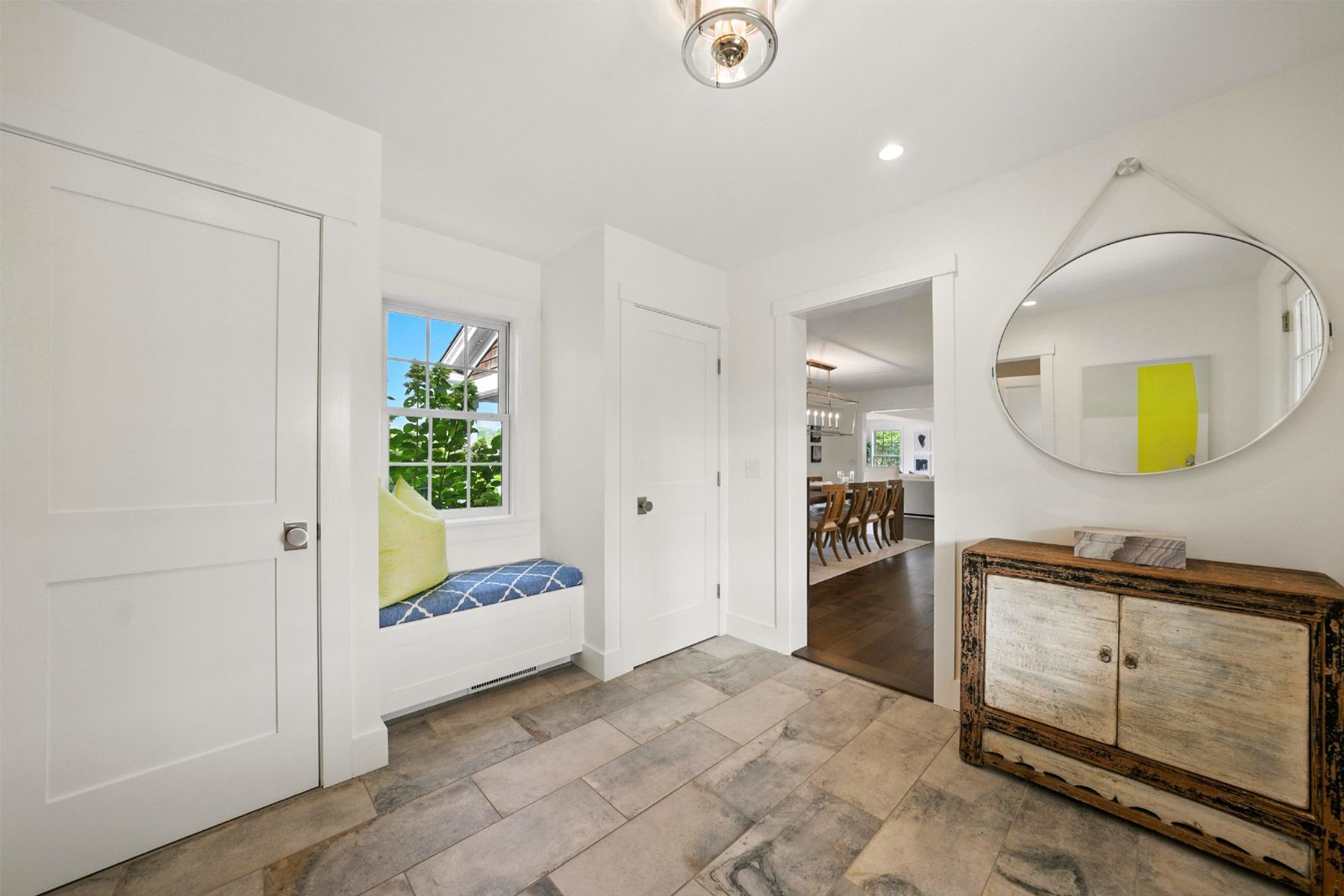 24 Flintlock Road 