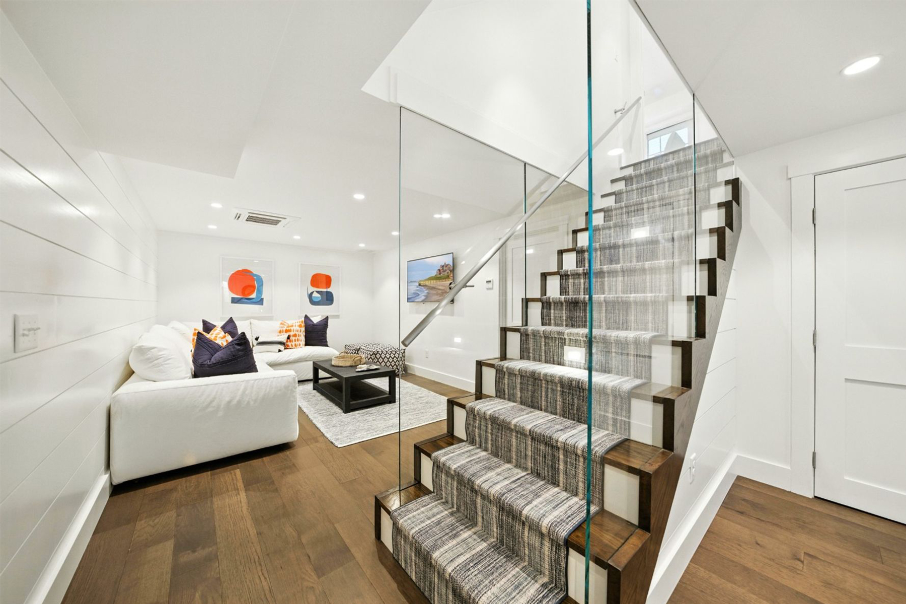 24 Flintlock Road 