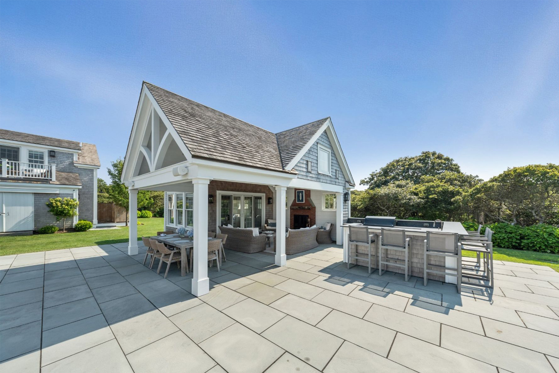 24 Flintlock Road 