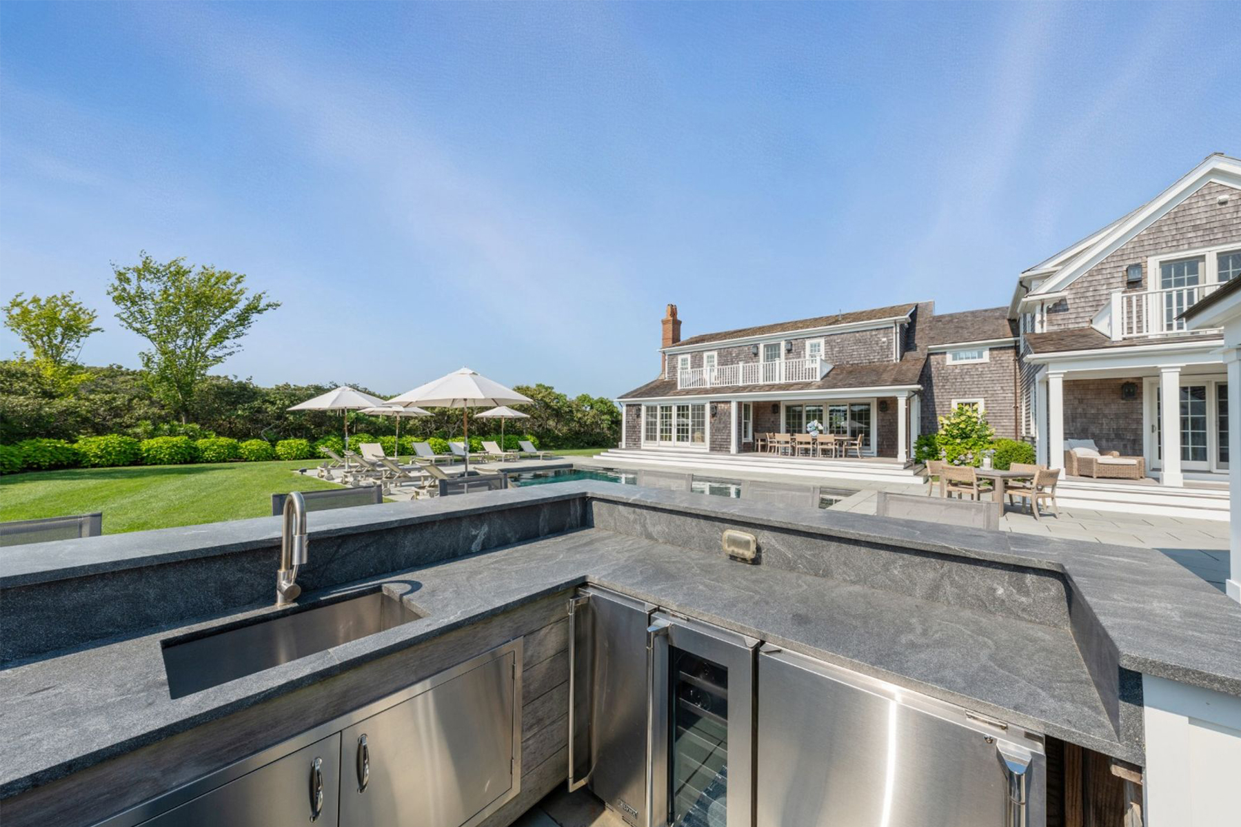 24 Flintlock Road 