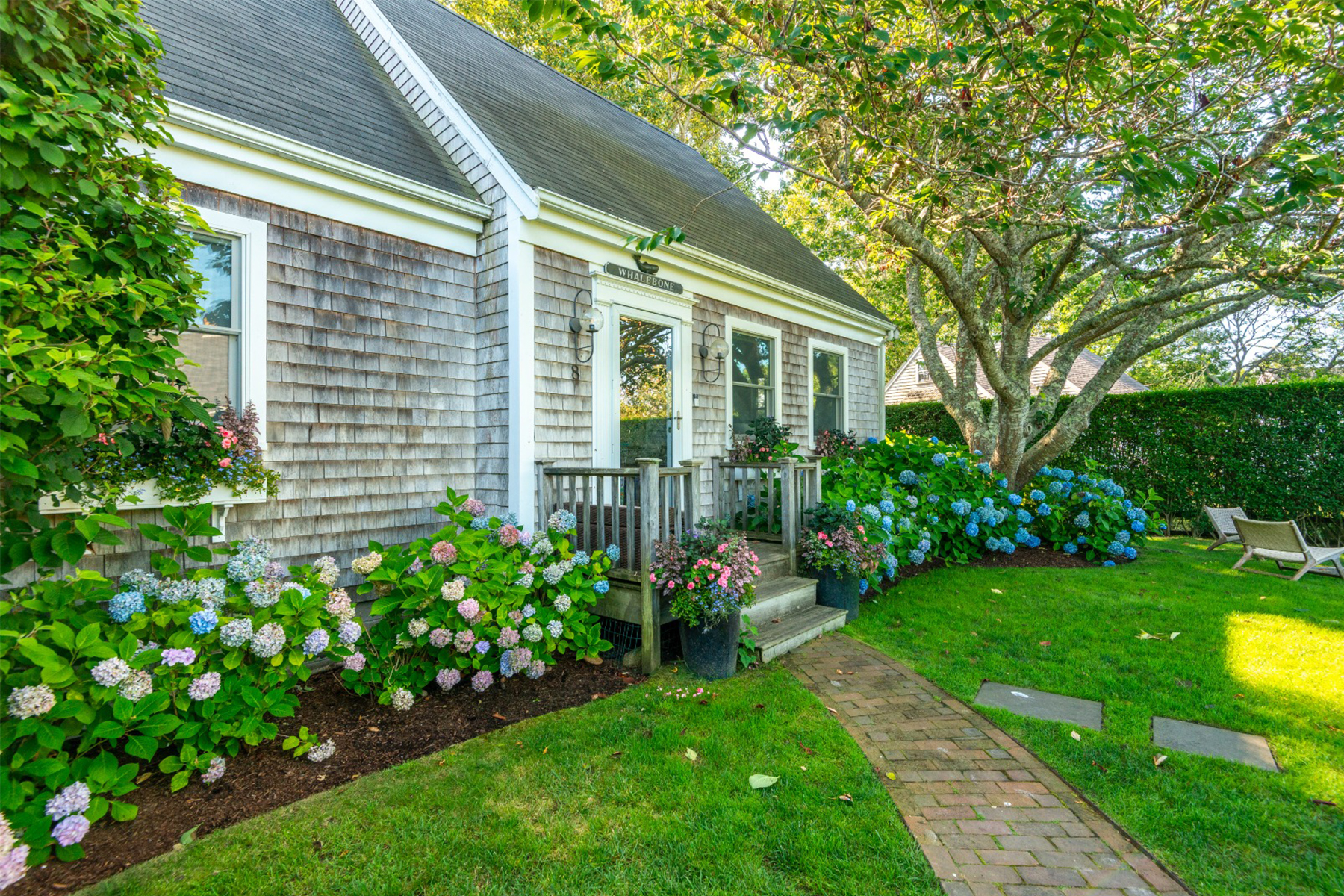 8 Polliwog Pond Road 
