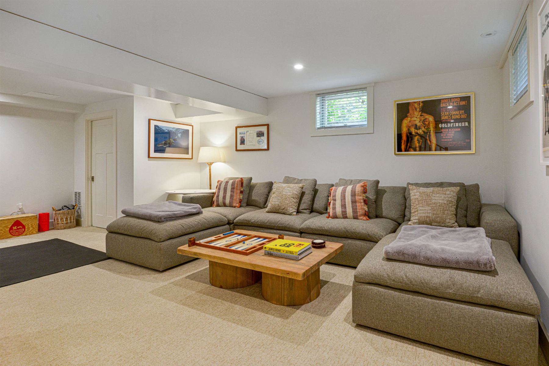 8 Polliwog Pond Road 