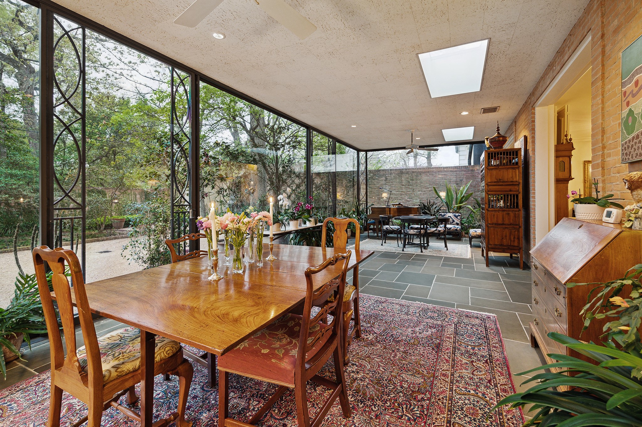 2005 Claremont Lane