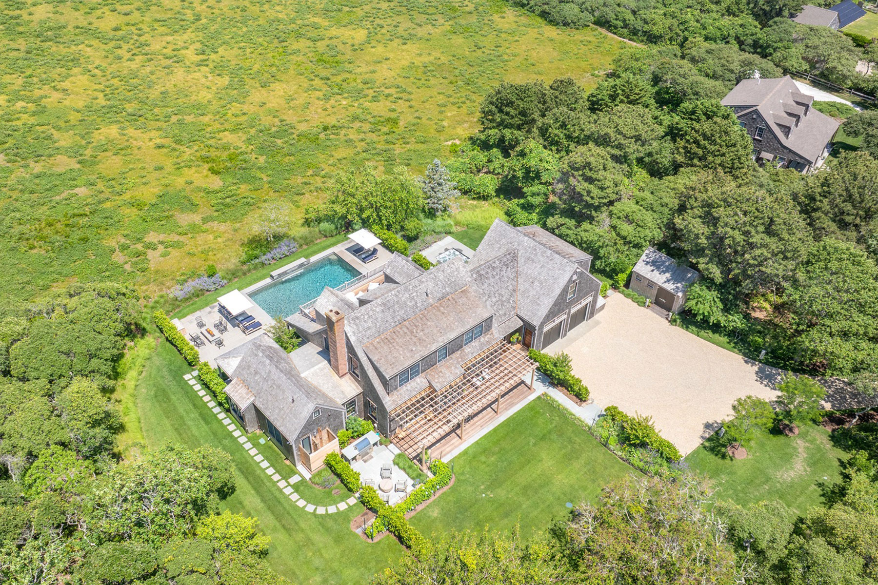 10 Sheep Commons Lane 