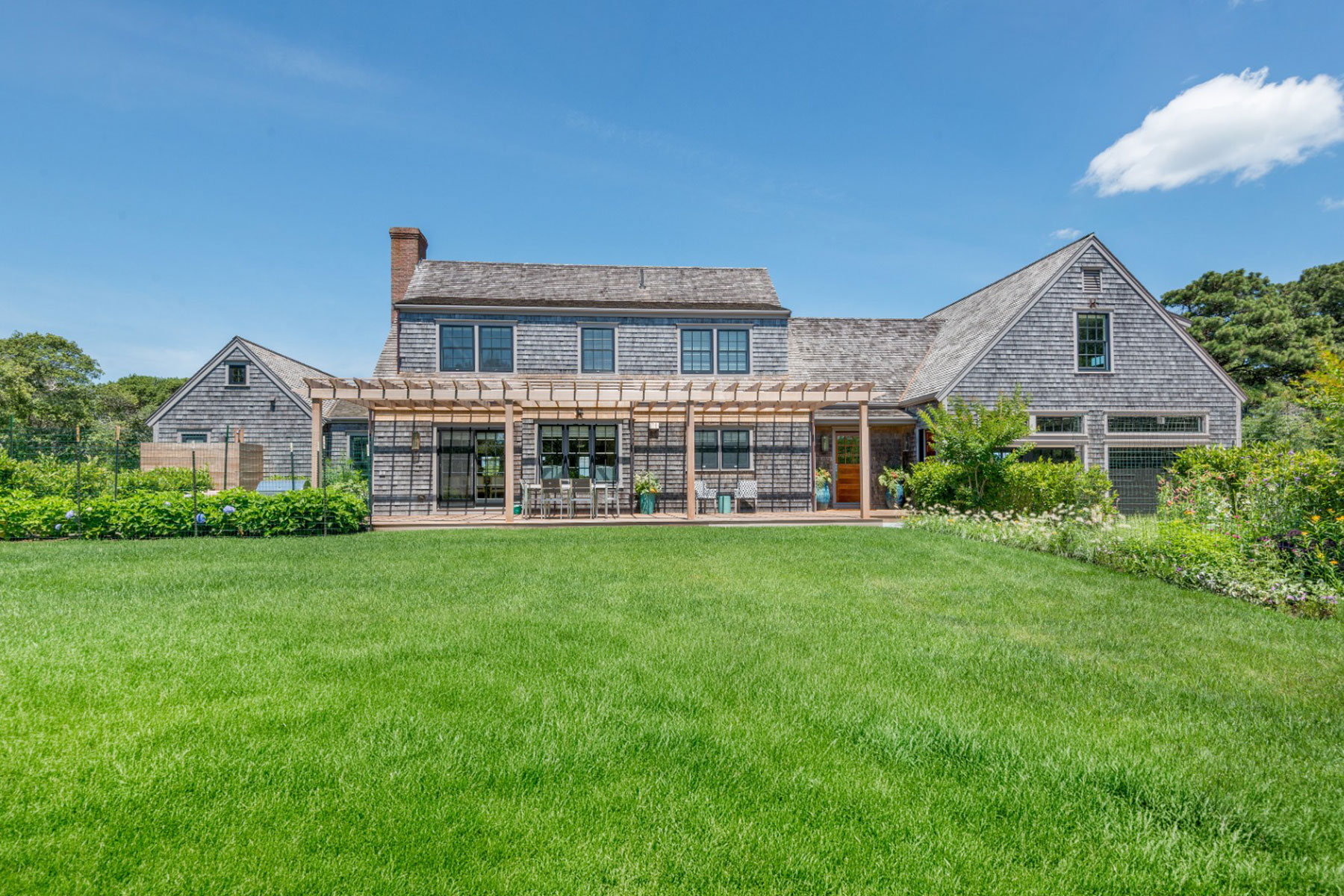 10 Sheep Commons Lane 