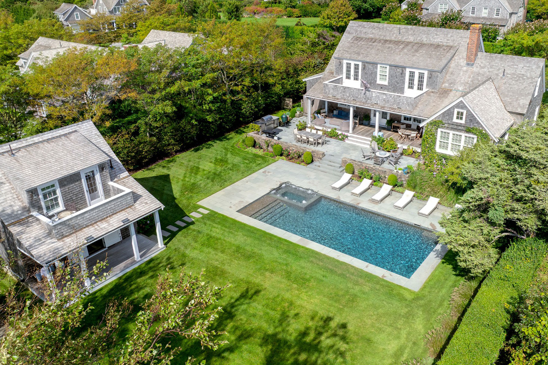 16 Blackfish Lane