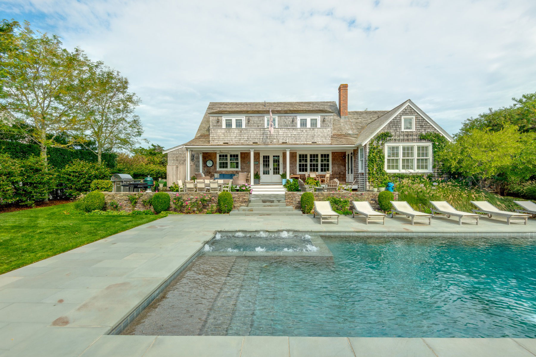 16 Blackfish Lane