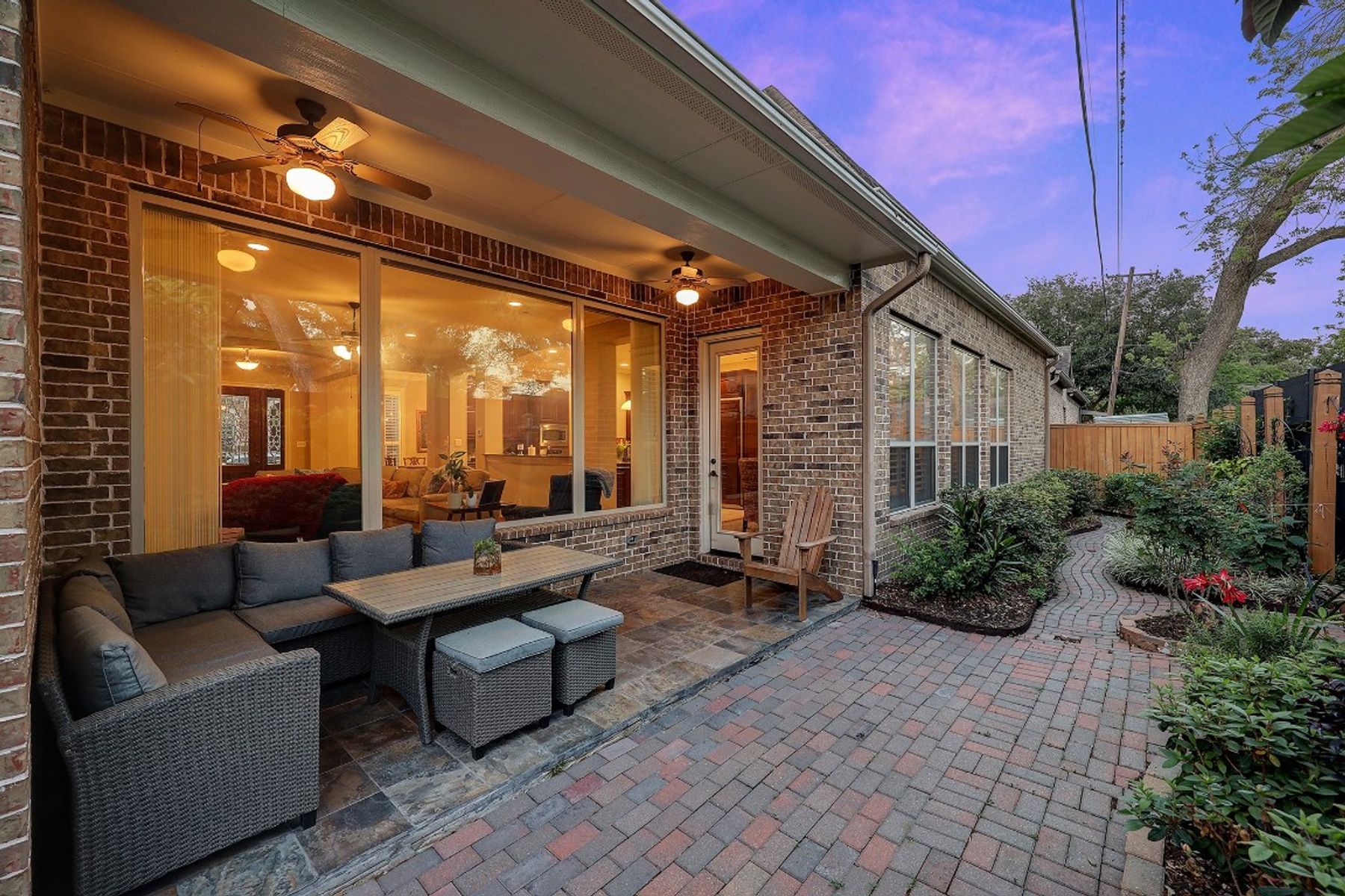 22 Windsor Court