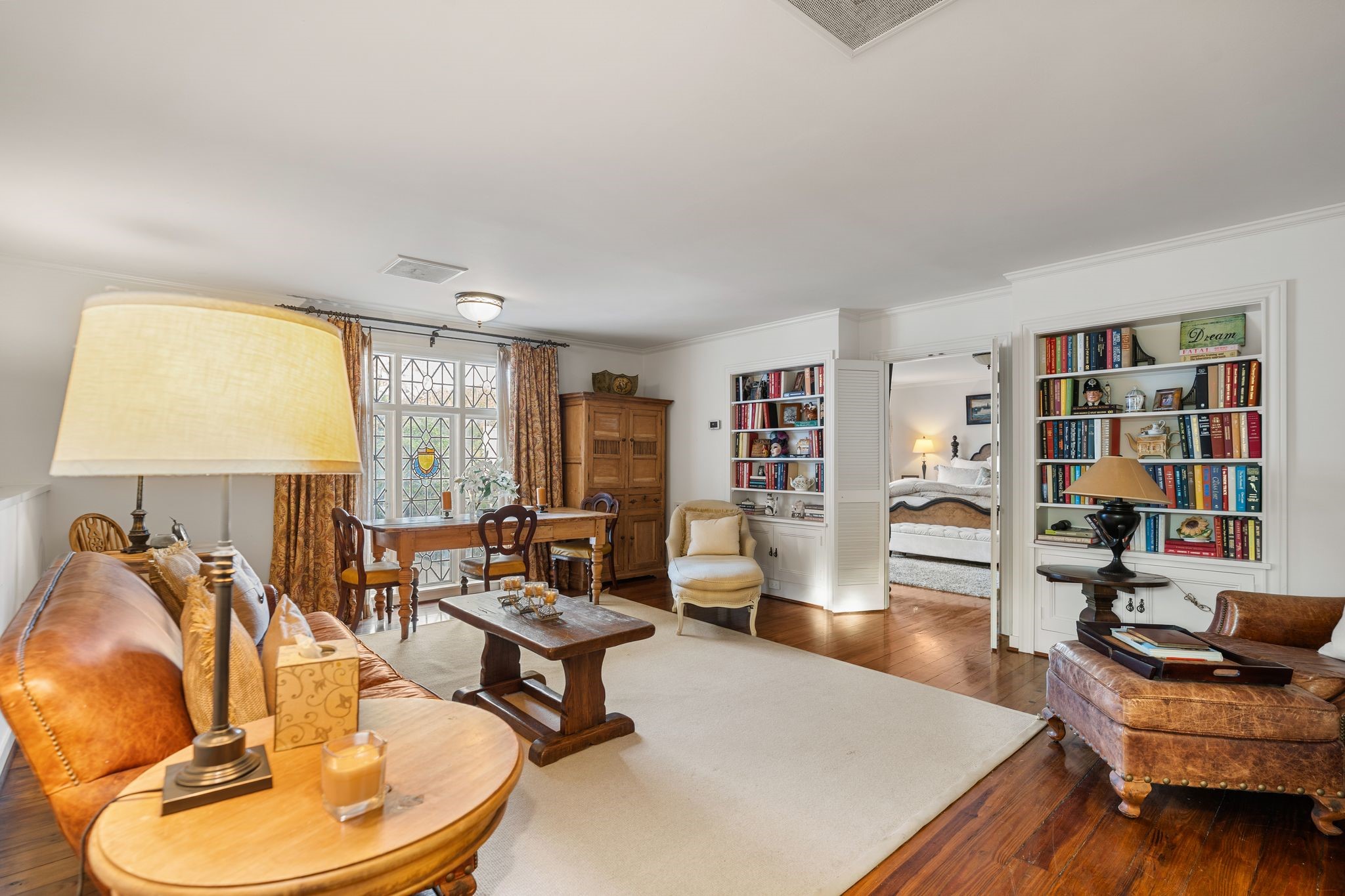 3325 Inwood Drive
