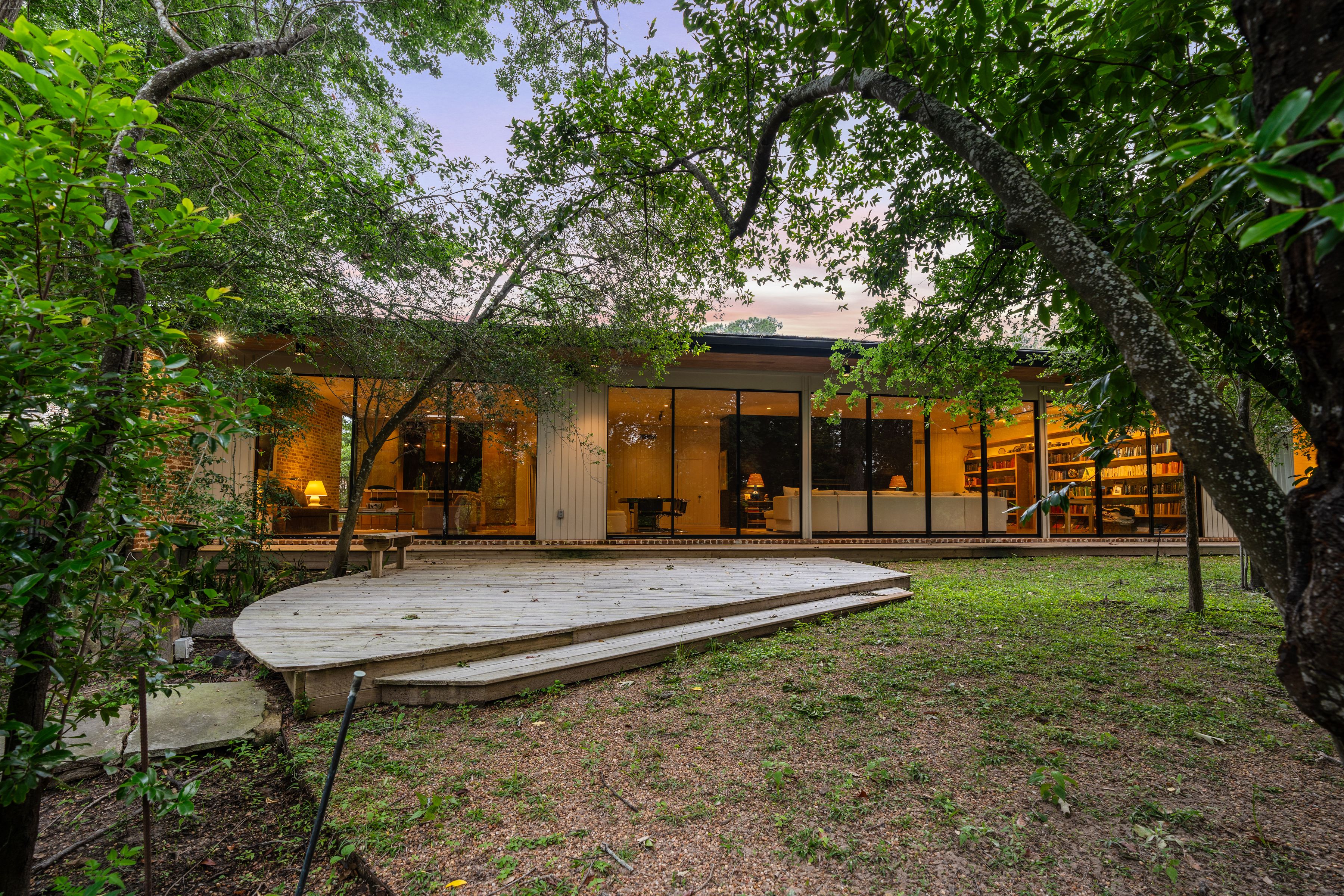 7614 River Point Drive 