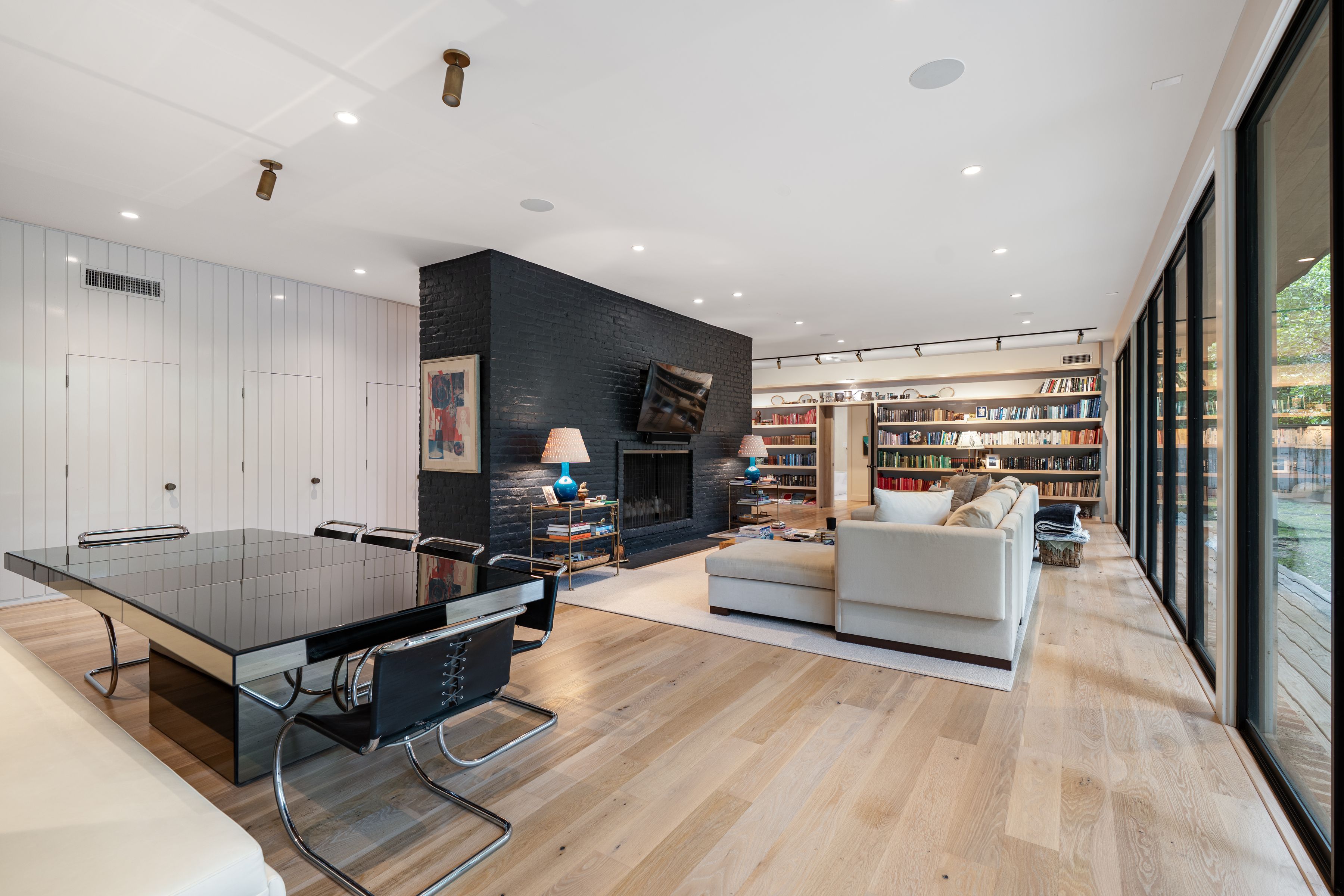 7614 River Point Drive 