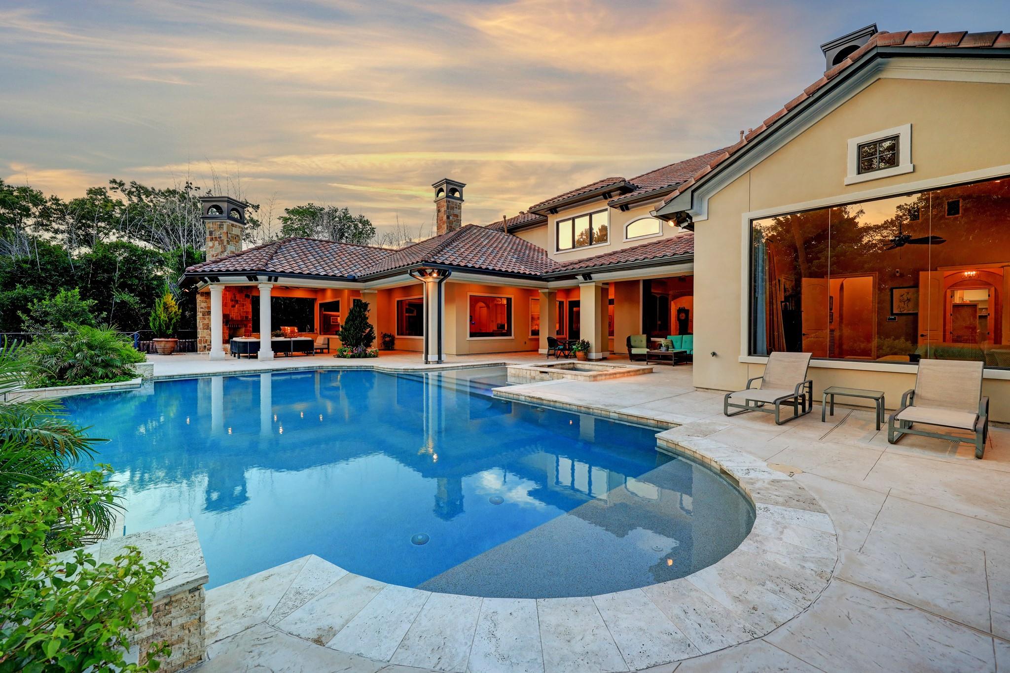 305 Glenwood Drive