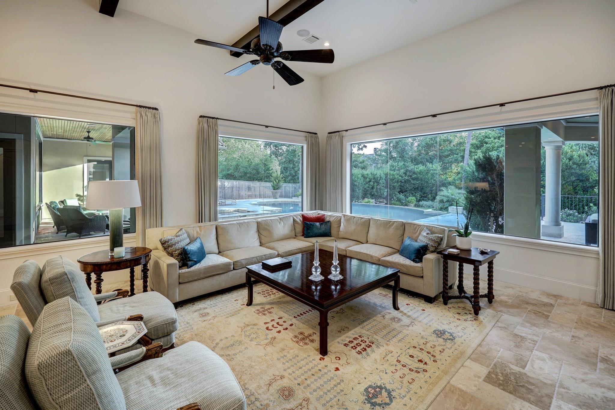 305 Glenwood Drive