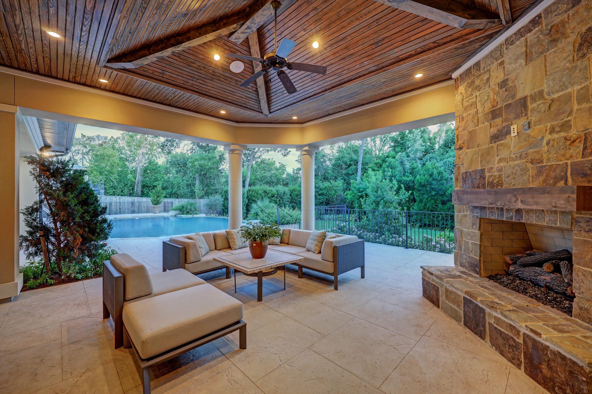 305 Glenwood Drive