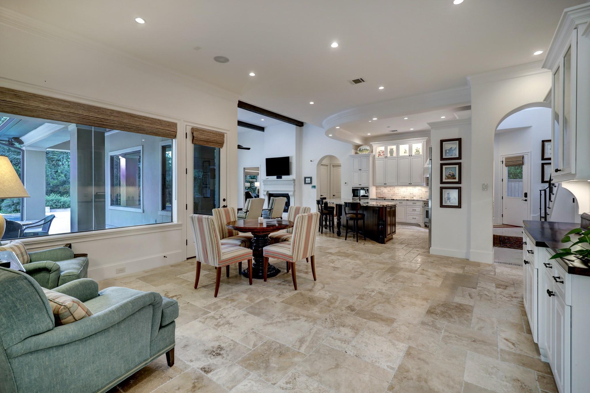 305 Glenwood Drive