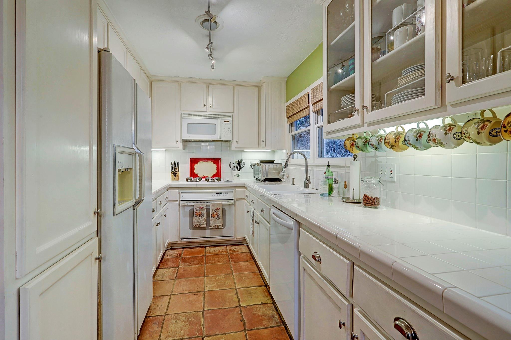 1931 Bissonnet Street