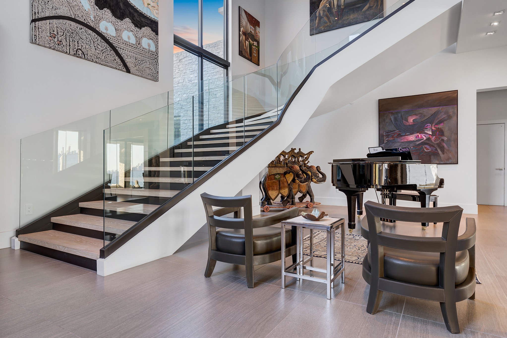 330 Harbor Dr 