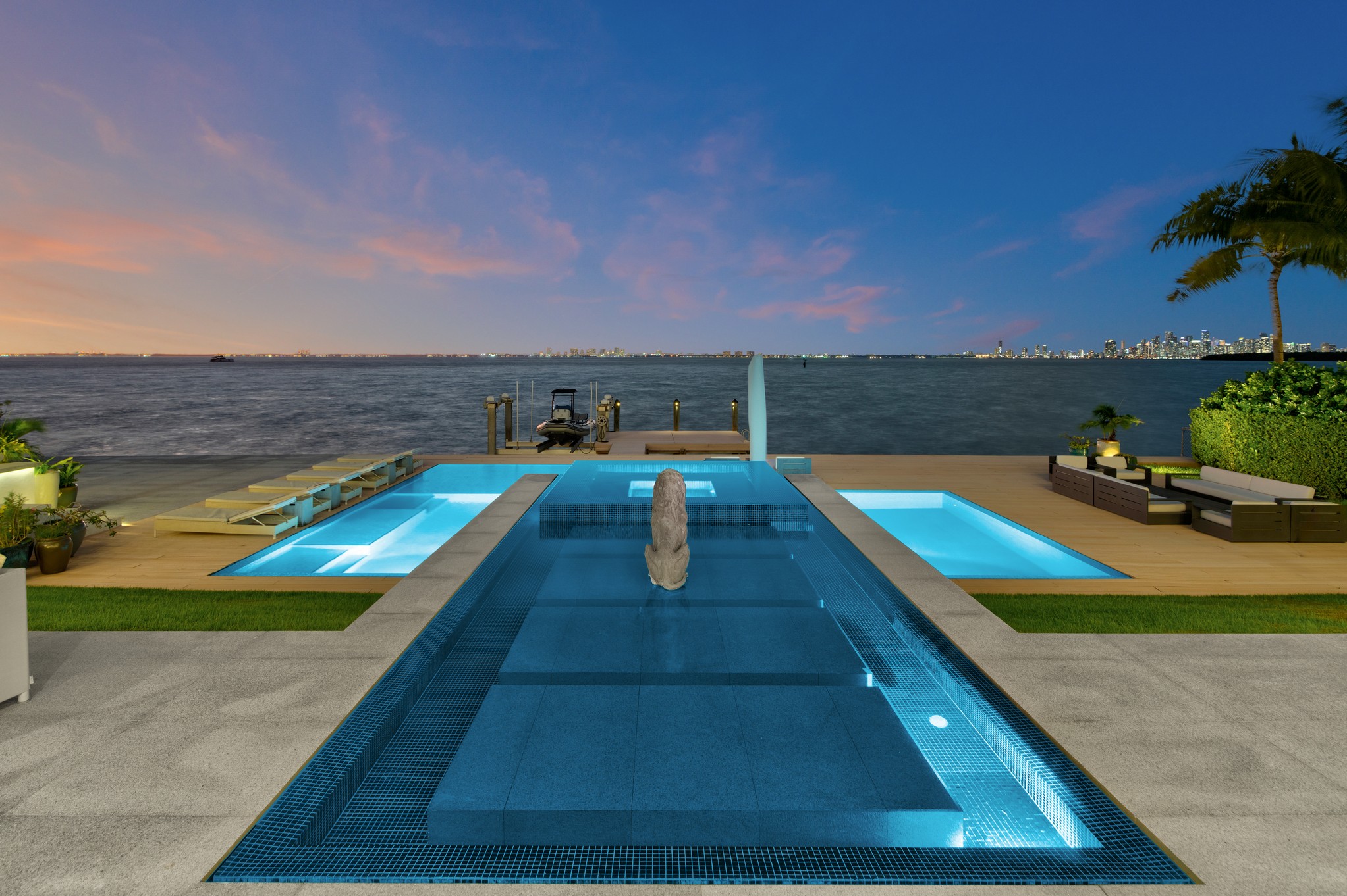 330 Harbor Dr 