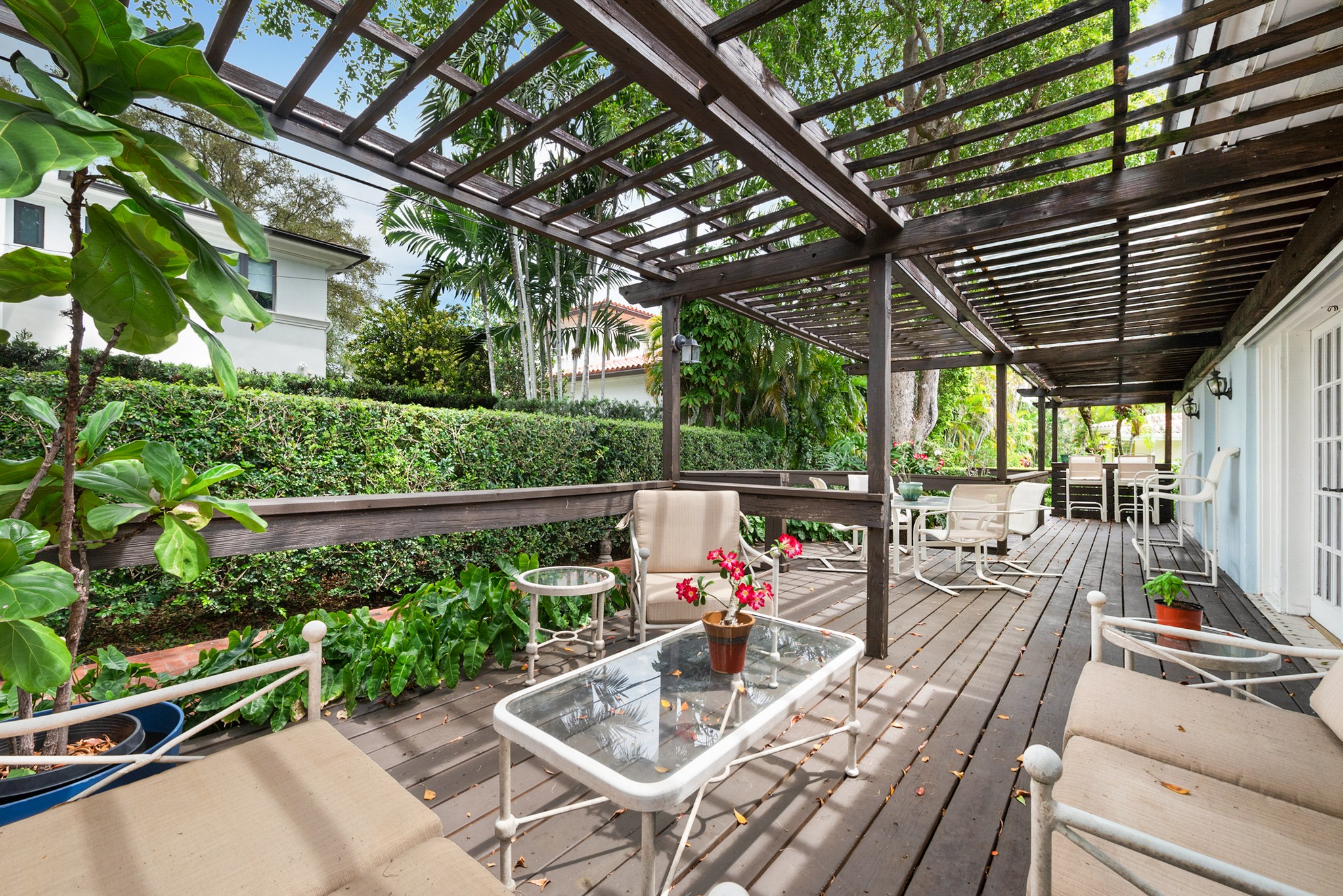 1435 Palancia Ave 