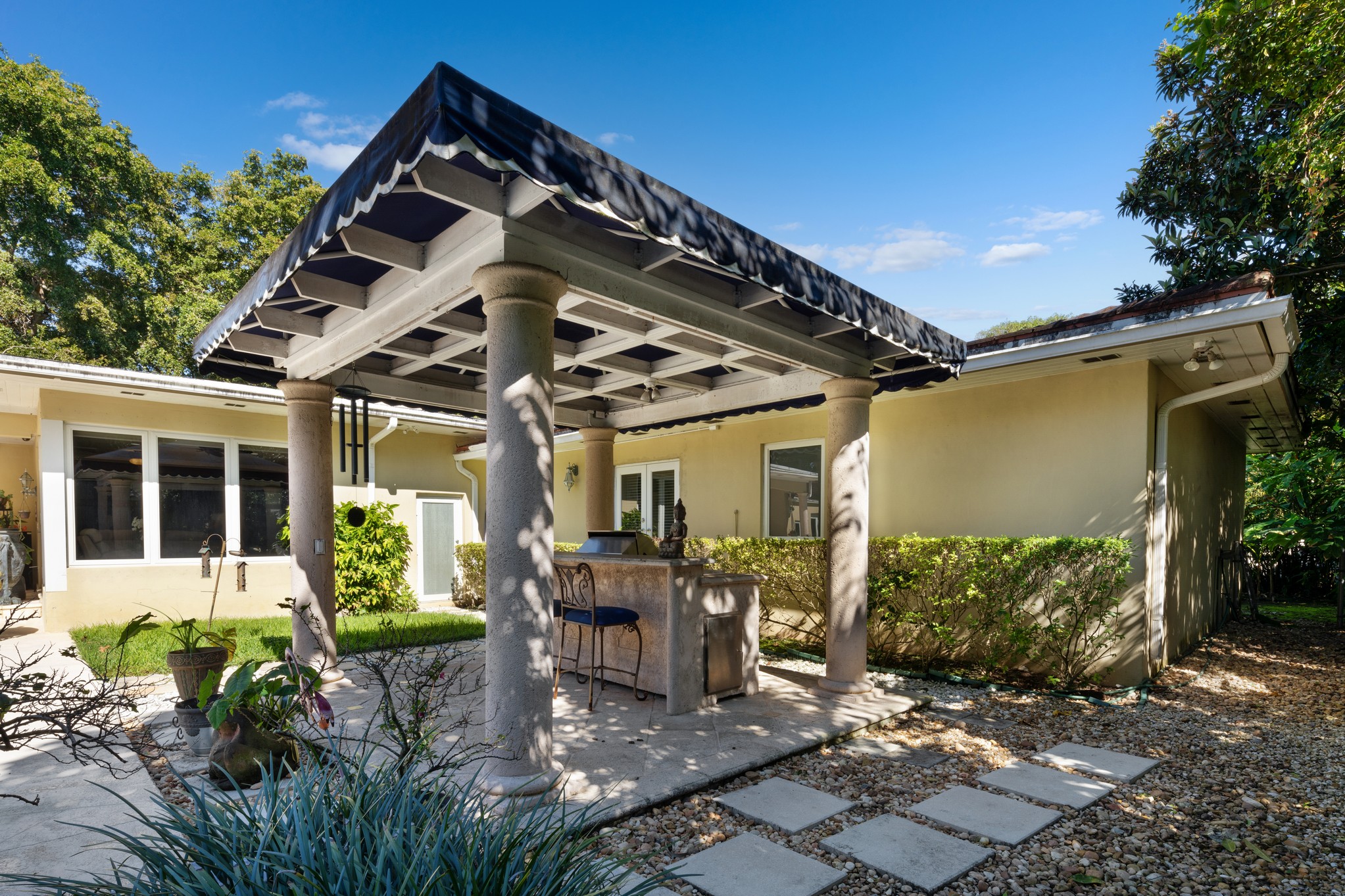 1270 Mariola Ct 